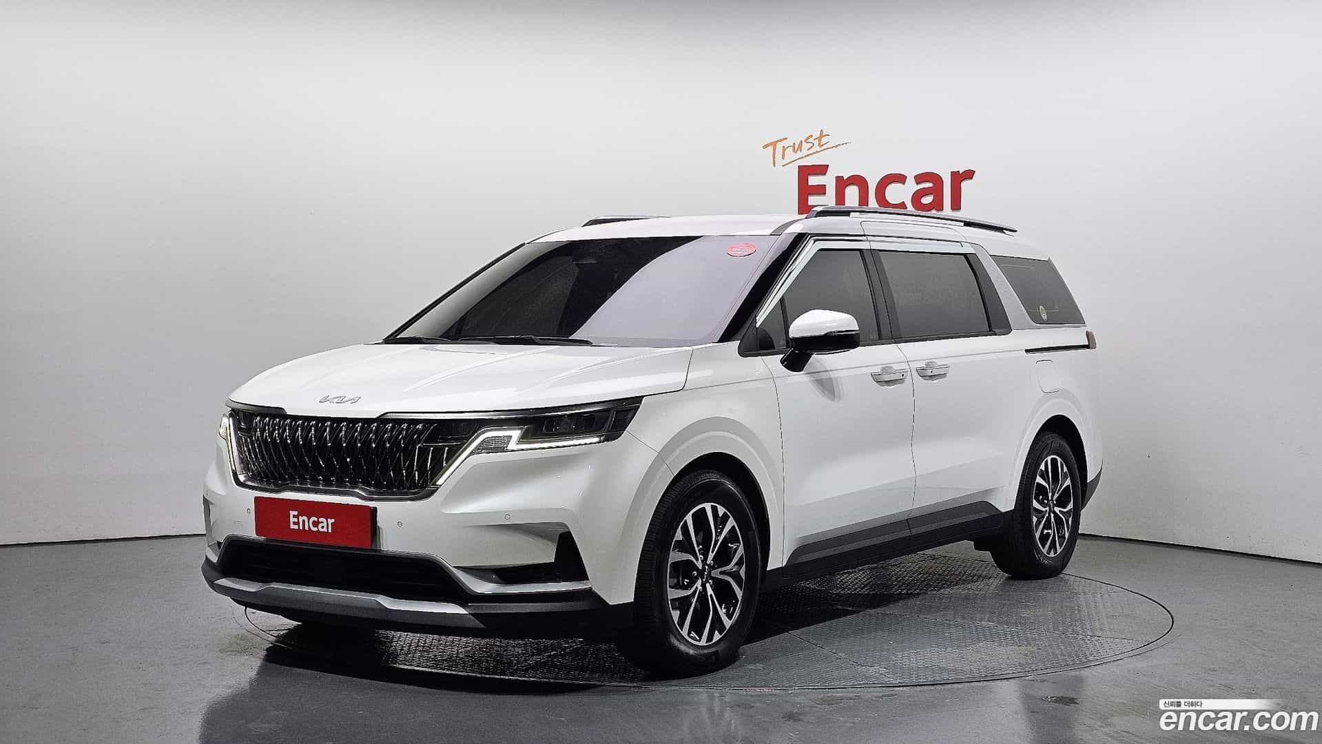 Canival Kia 2022.0-OUTER-001