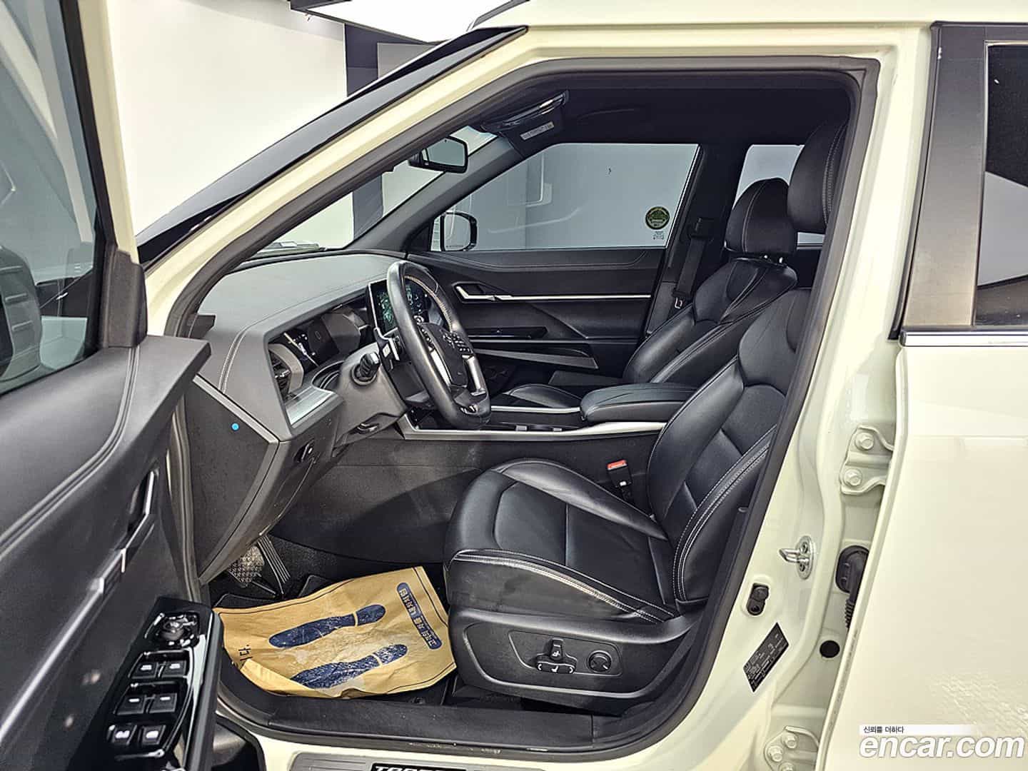 Torres KG Mobility 2022.6-INNER-010