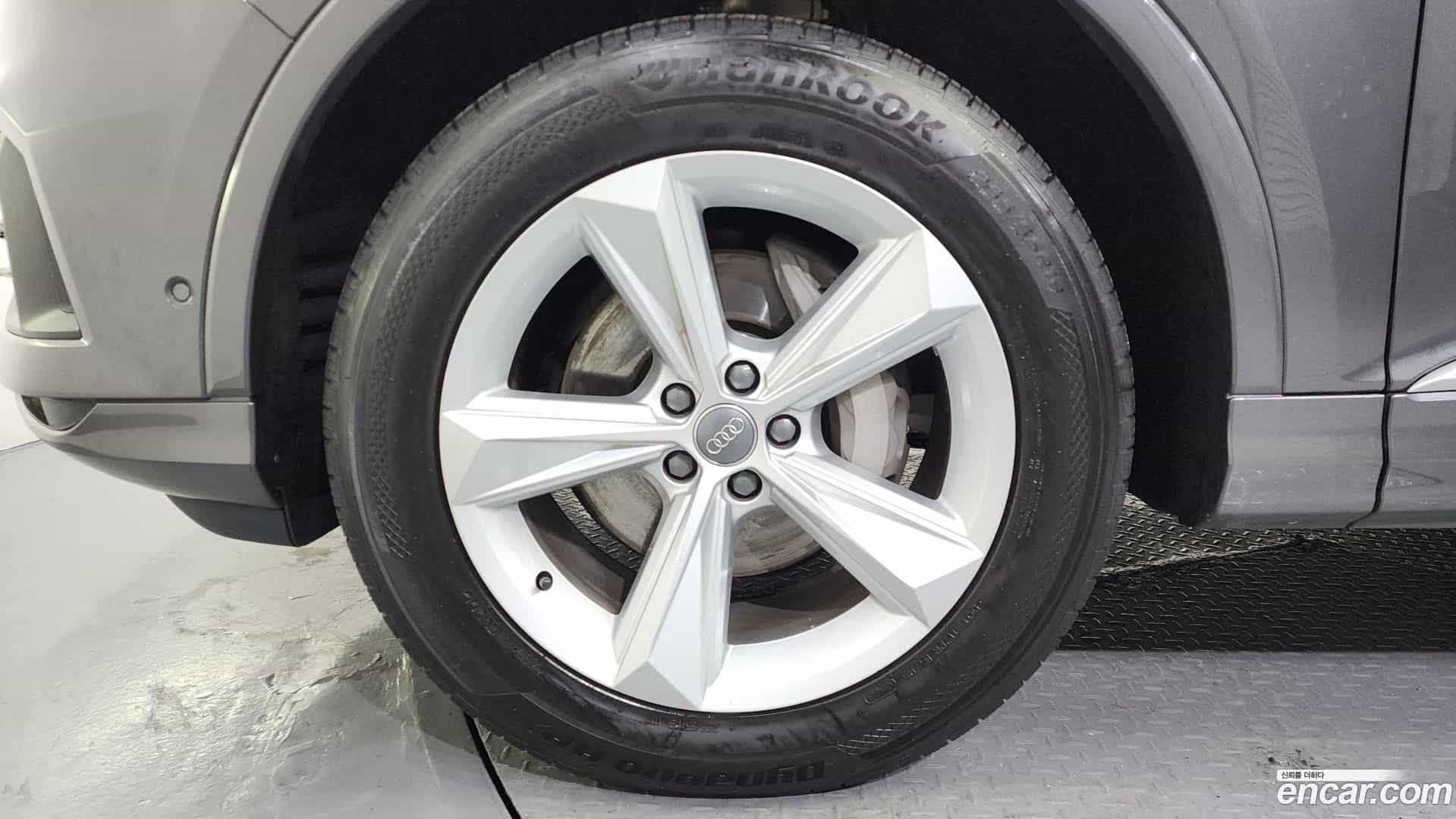 Q7 Audi 2020.4-OUTER-005