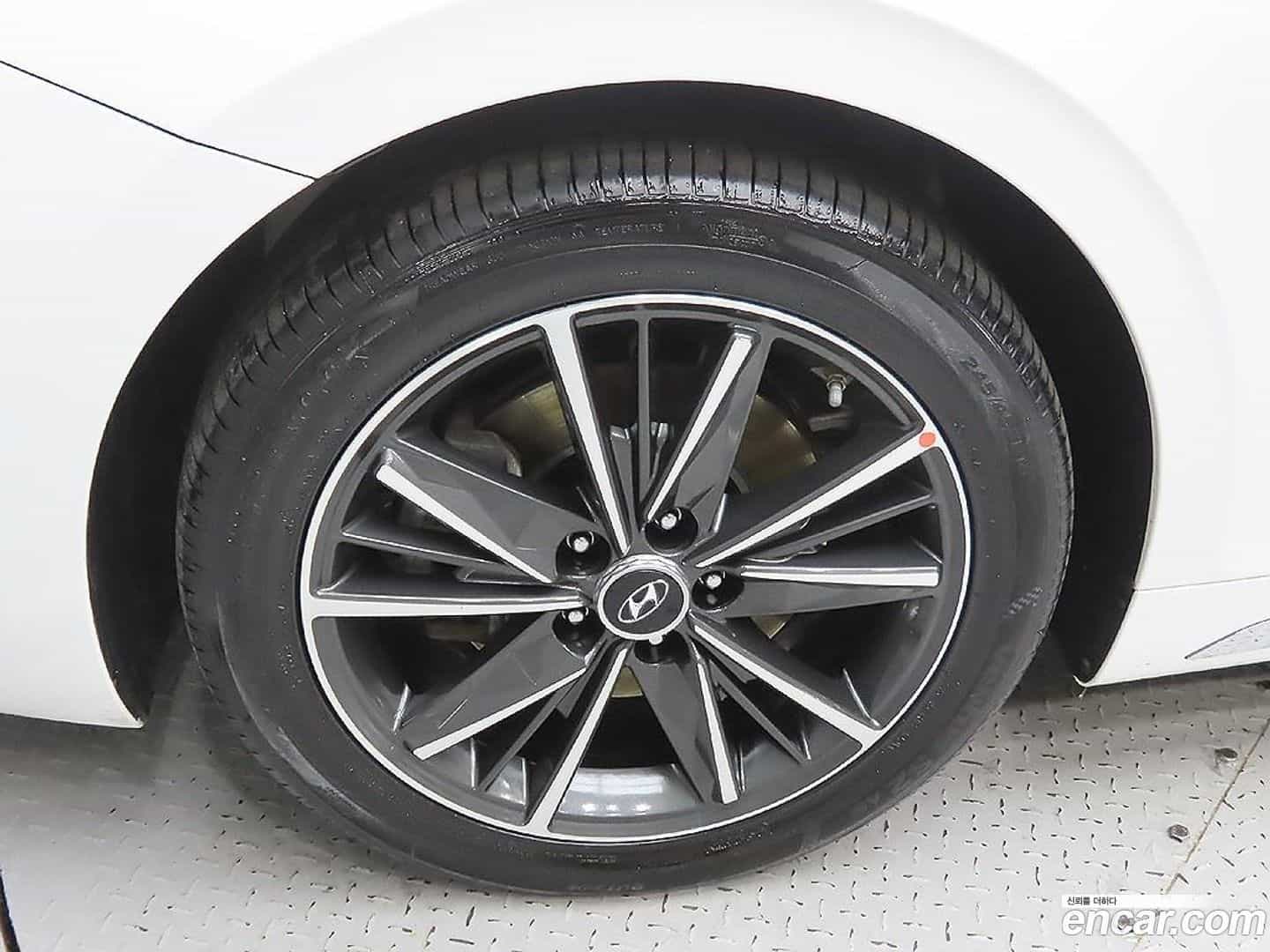 Grandeur Hyundai 2020.10-OUTER-005