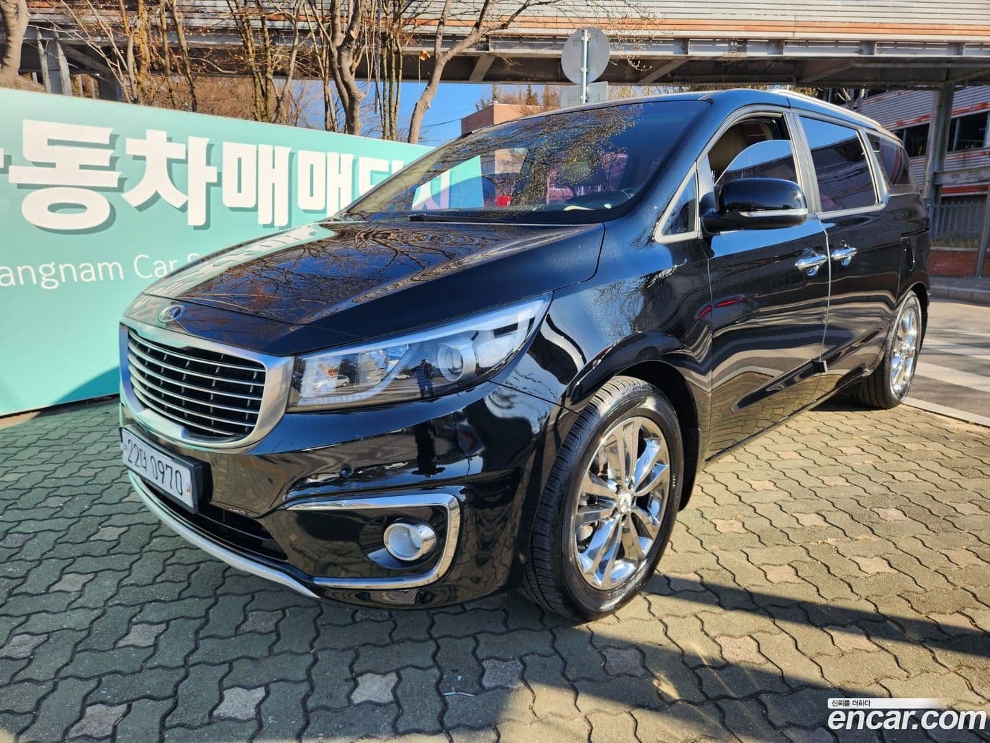 Main__Slider__Photo:Canival Kia 2016.0-0
