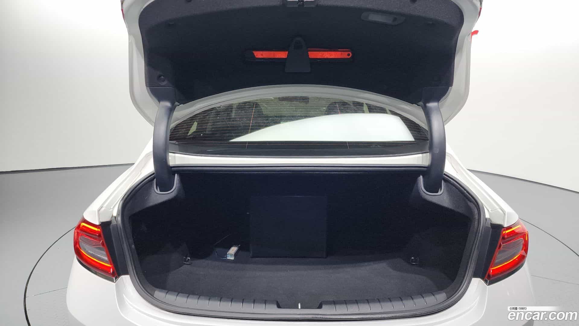 Grandeur Hyundai 2016.11-OPTION-024