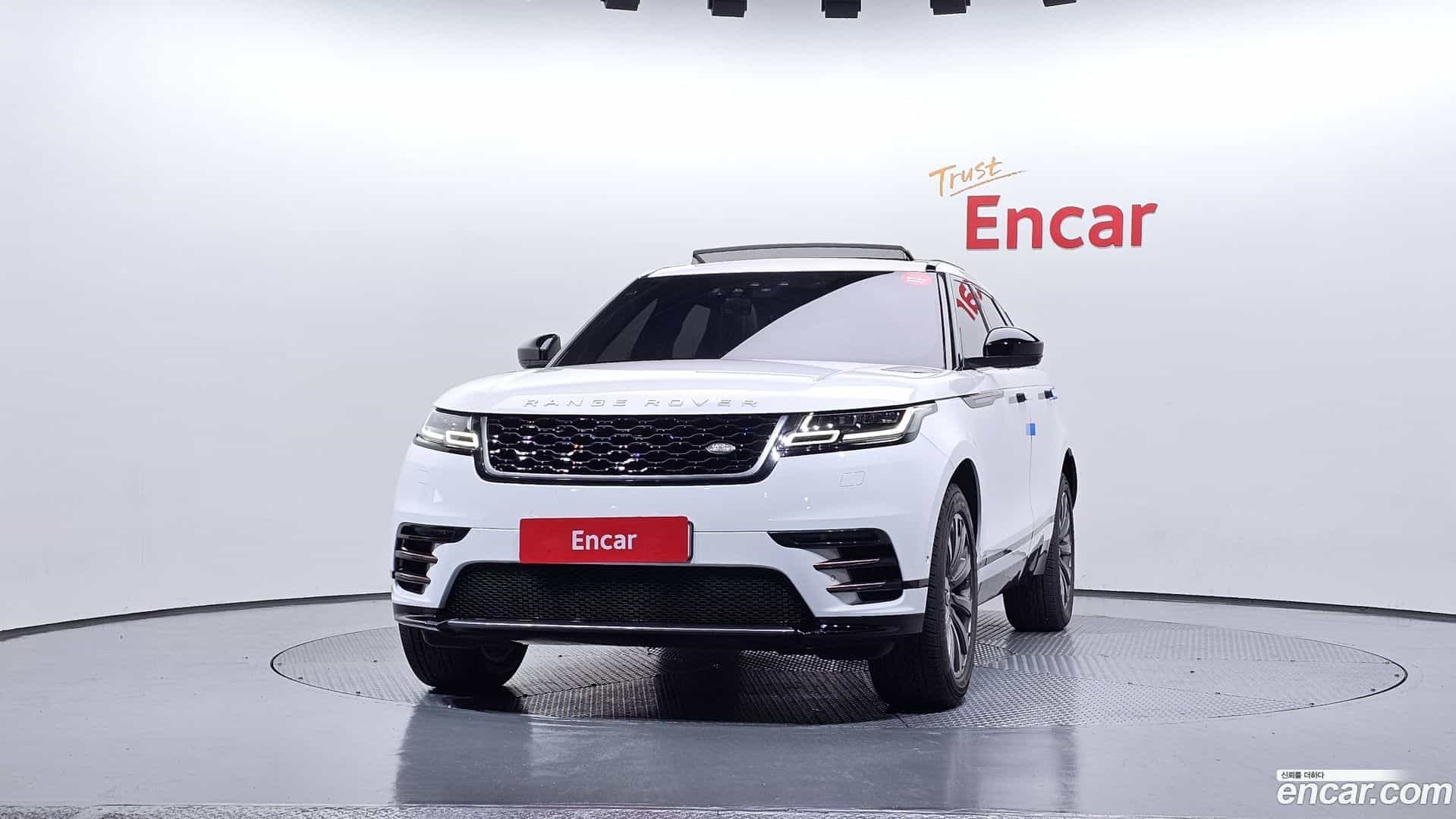 Range Rover Velar Land Rover 2017.9-OUTER-003