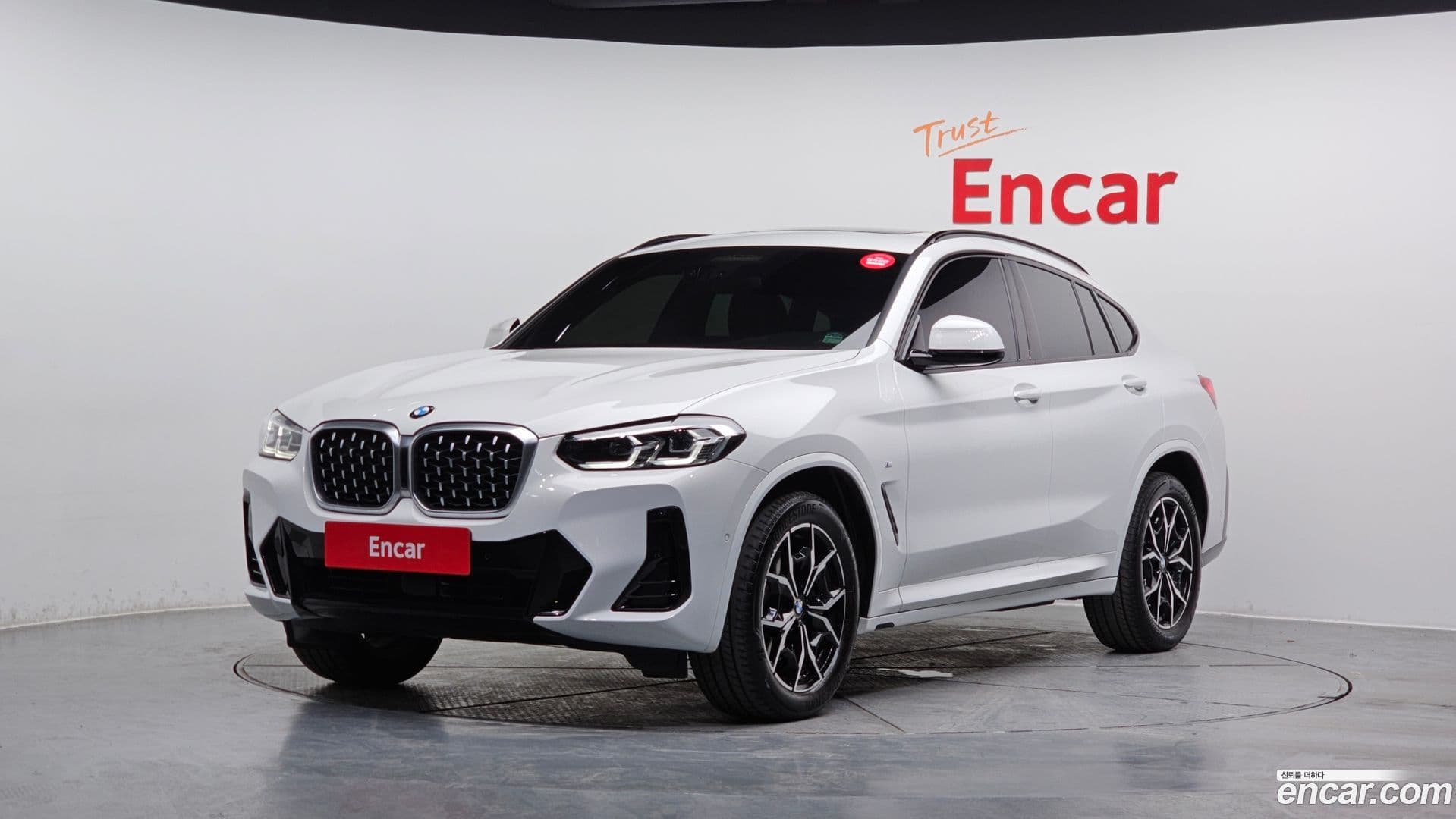 Main__Slider__Photo:X4 BMW 2023.1-0