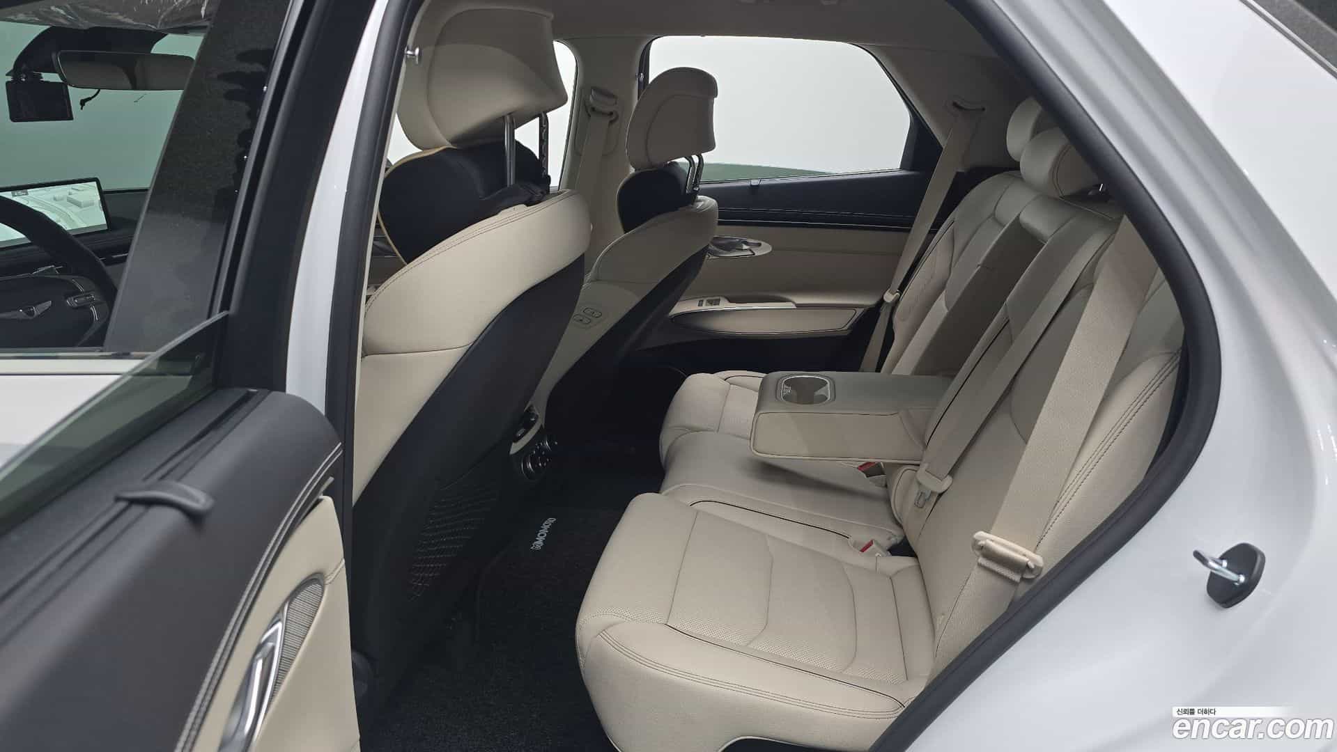GV70 Genesis 2023.7-OPTION-016