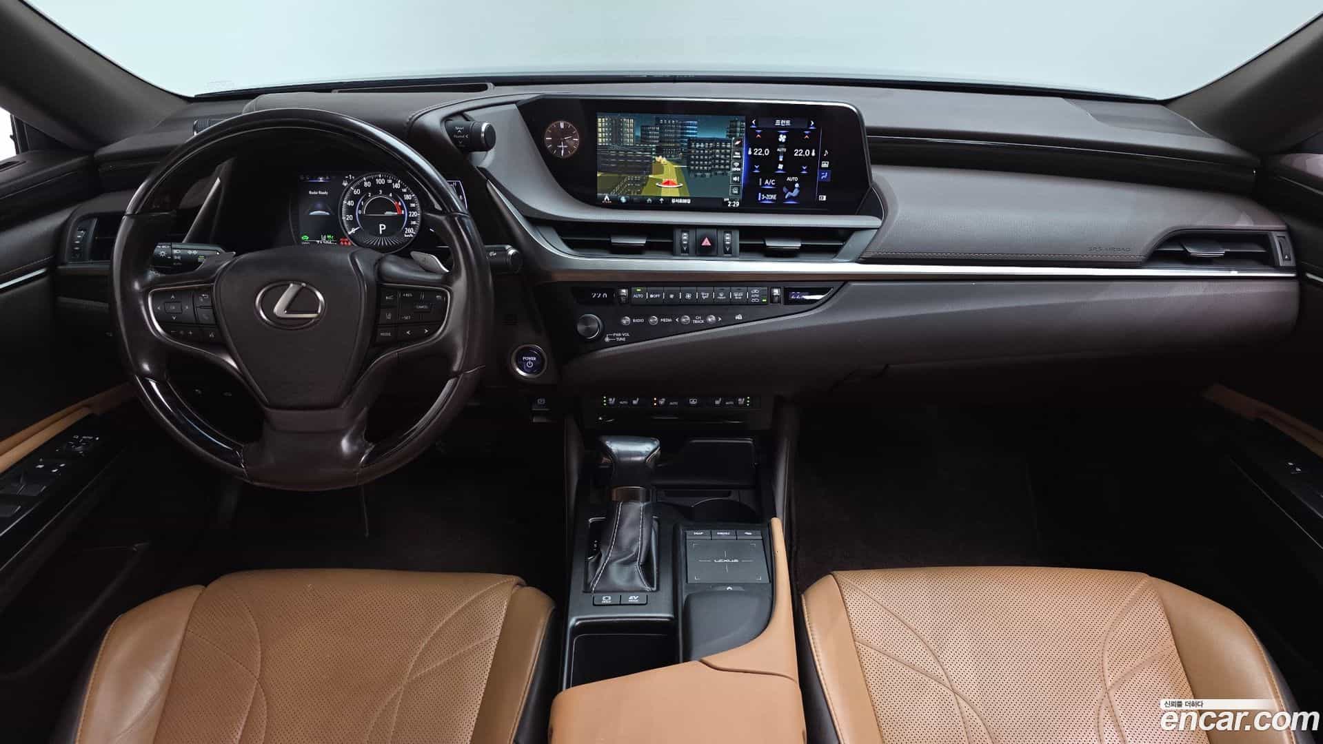 ES Lexus 2018.10-INNER-007