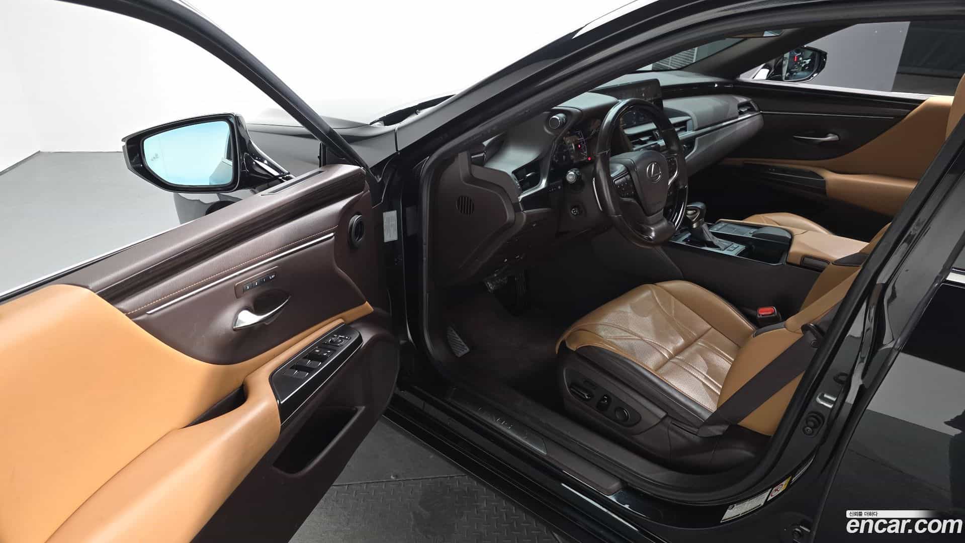 ES Lexus 2018.10-OPTION-015