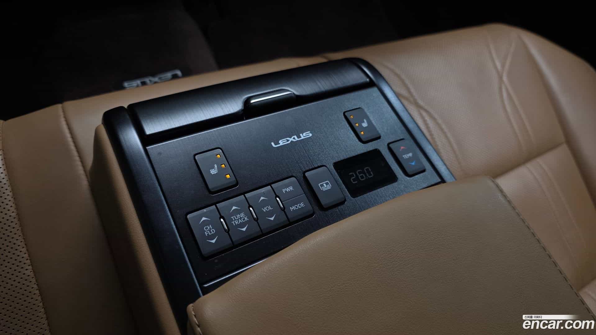 ES Lexus 2018.10-OPTION-022