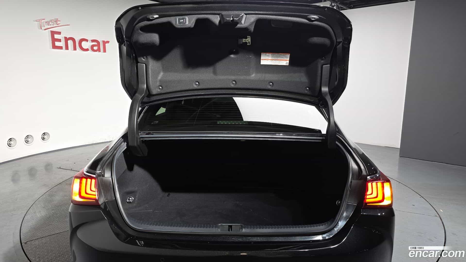 ES Lexus 2018.10-OPTION-024