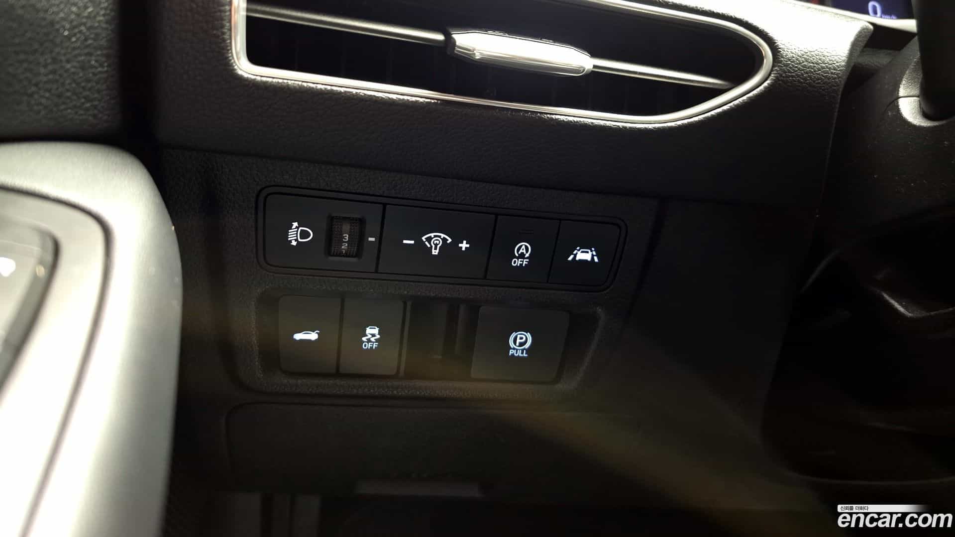 Sonata Hyundai 2019.3-OPTION-021