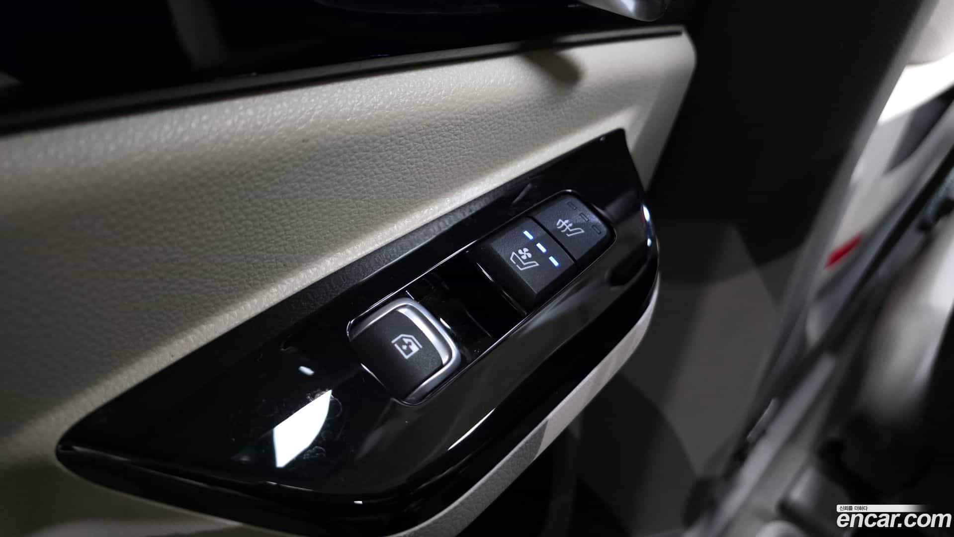 Canival Kia 2020.9-OPTION-023