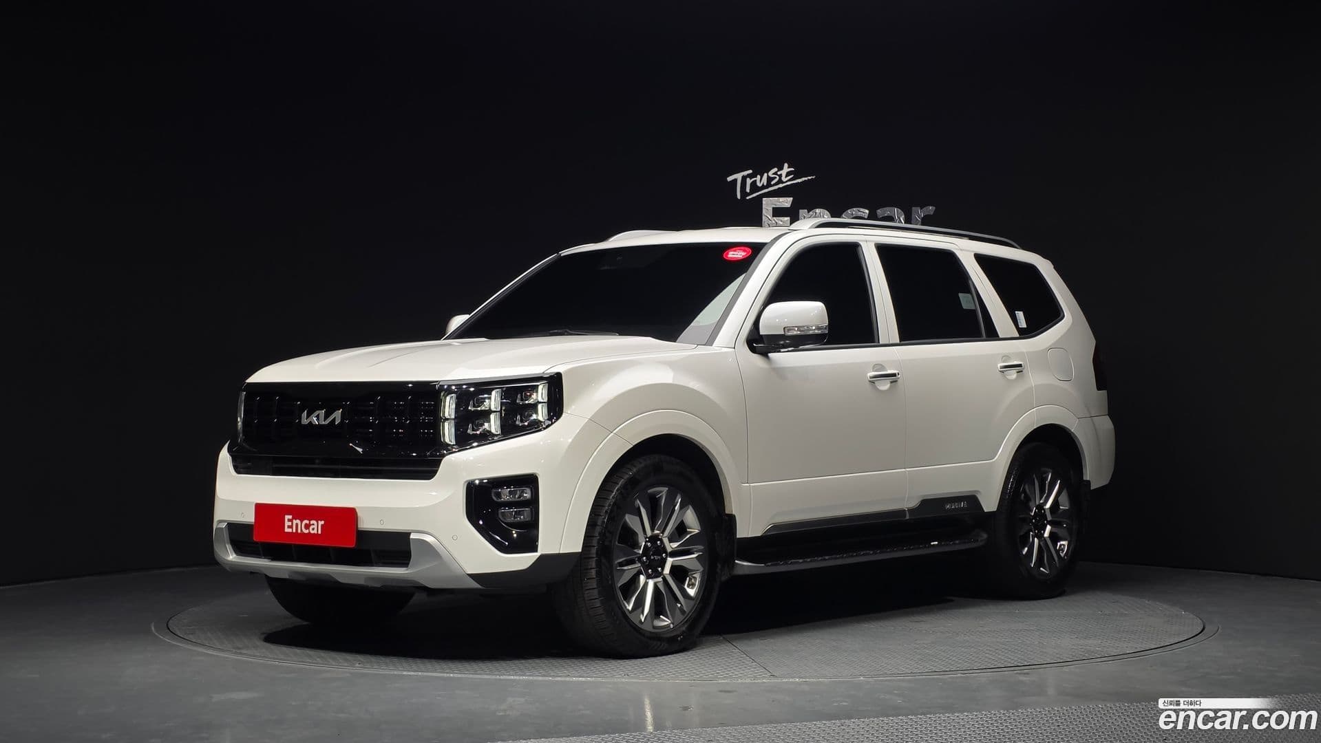 Main__Slider__Photo:Mohave Kia 2022.4-0