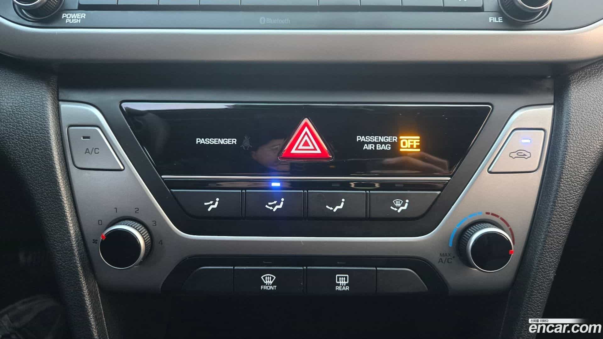 AVANTE Hyundai 2018.3-OPTION-022