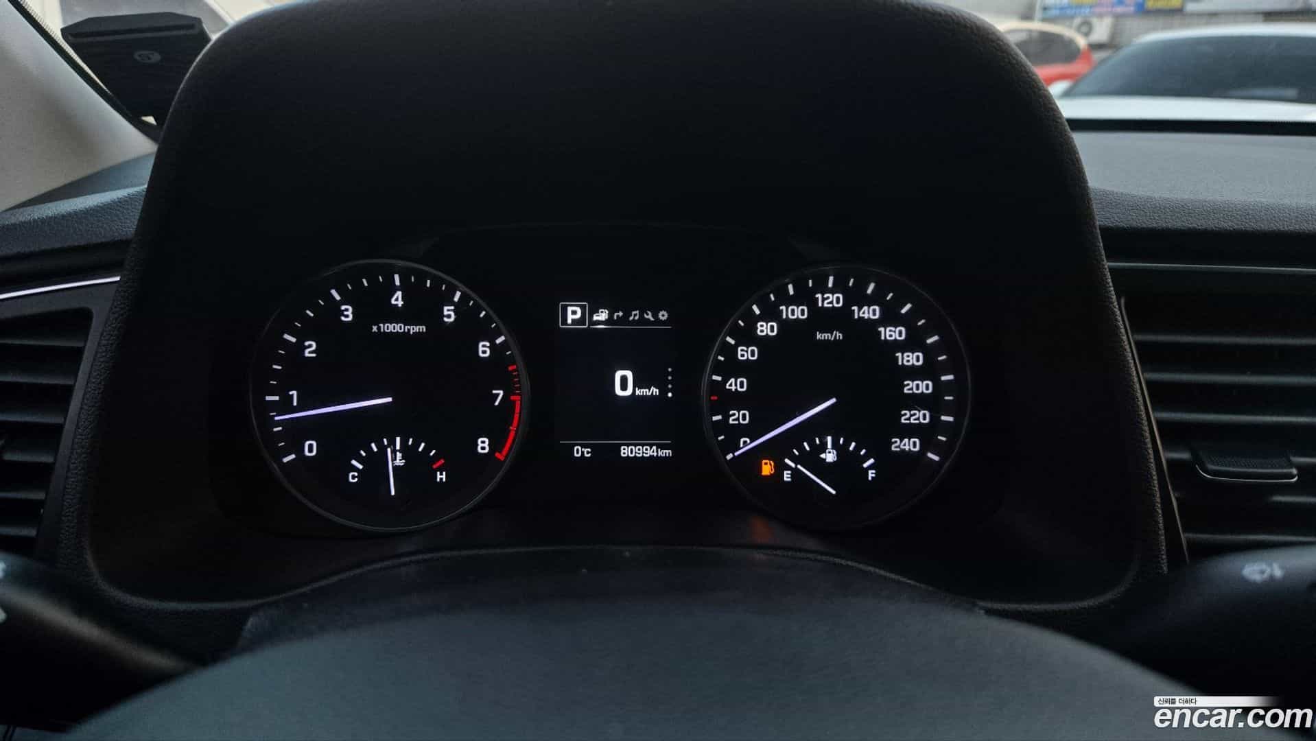 AVANTE Hyundai 2018.3-OPTION-024