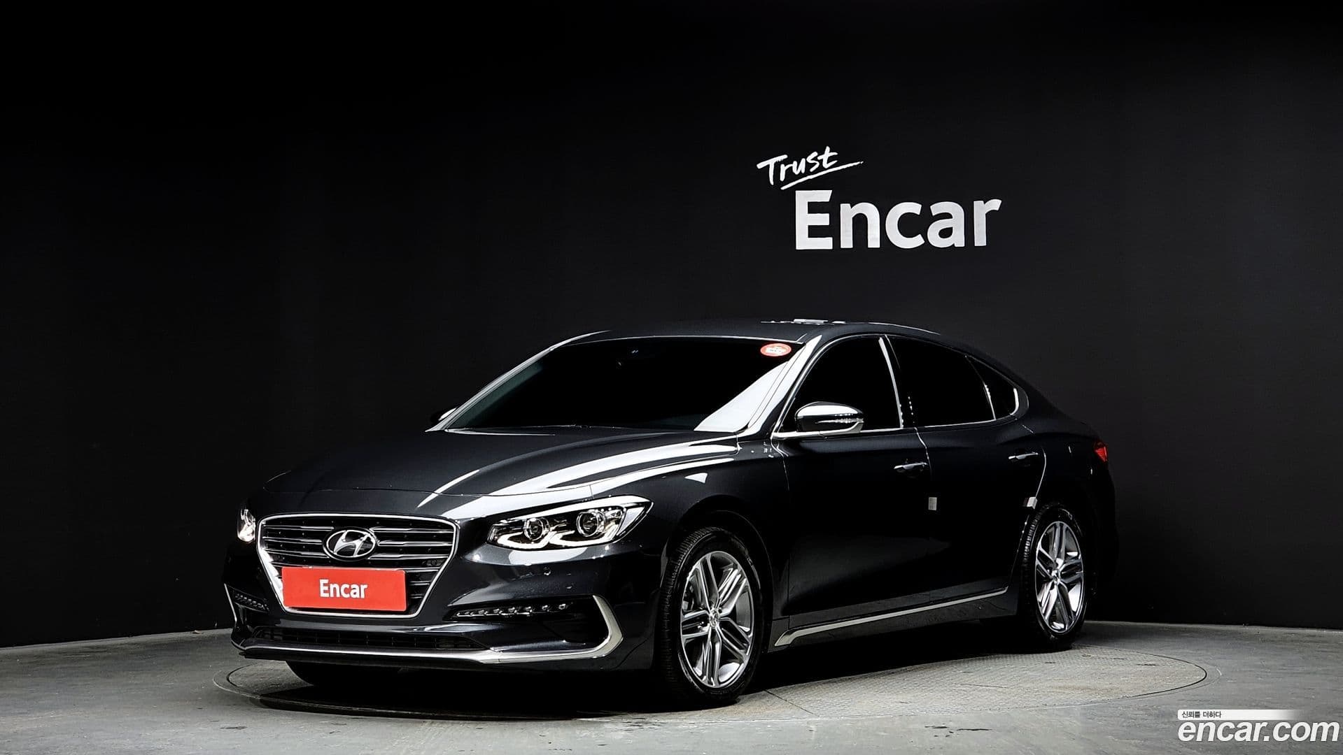 Main__Slider__Photo:Grandeur Hyundai 2018.5-0