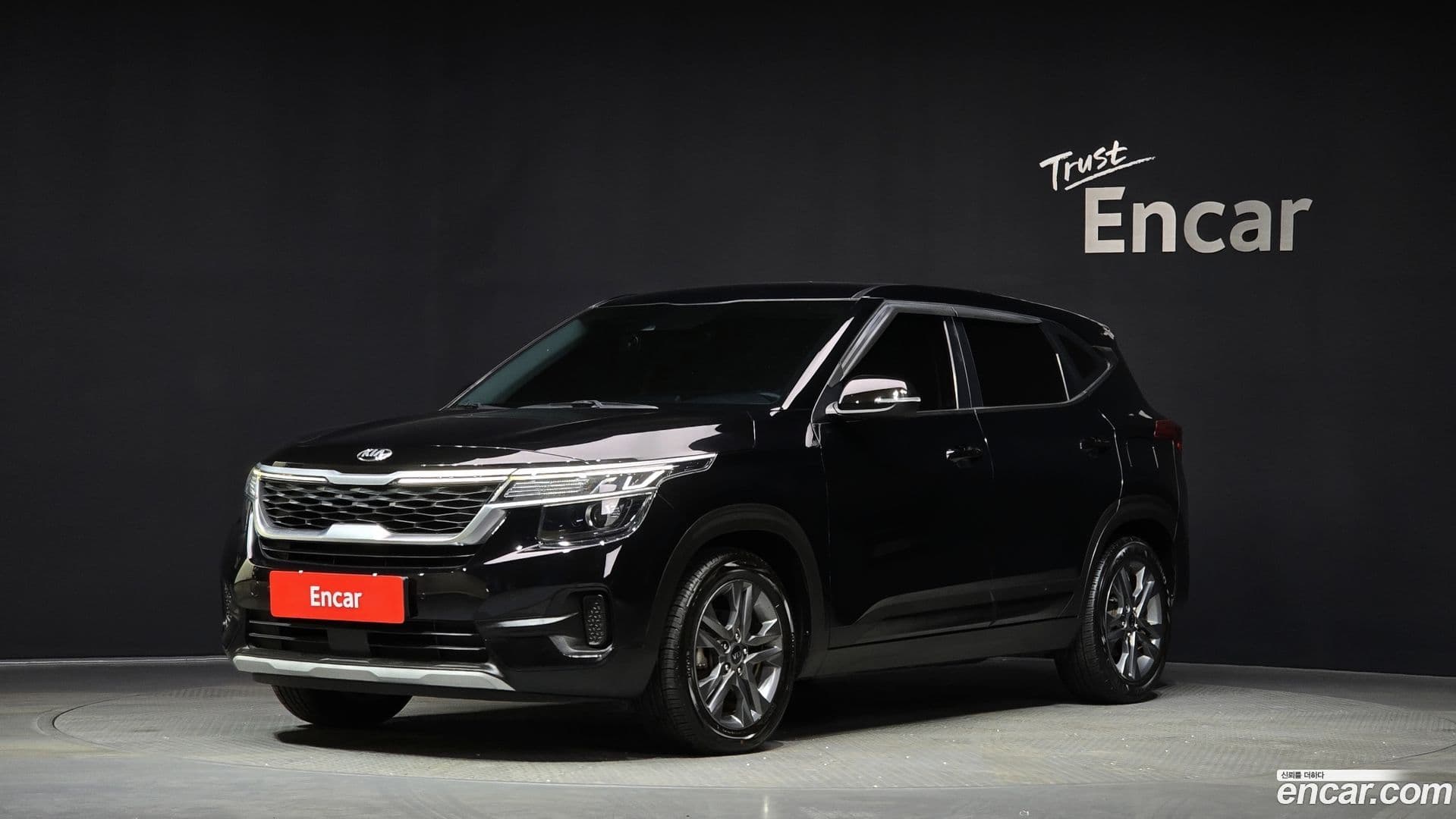 Main__Slider__Photo:Seltos Kia 2019.8-0