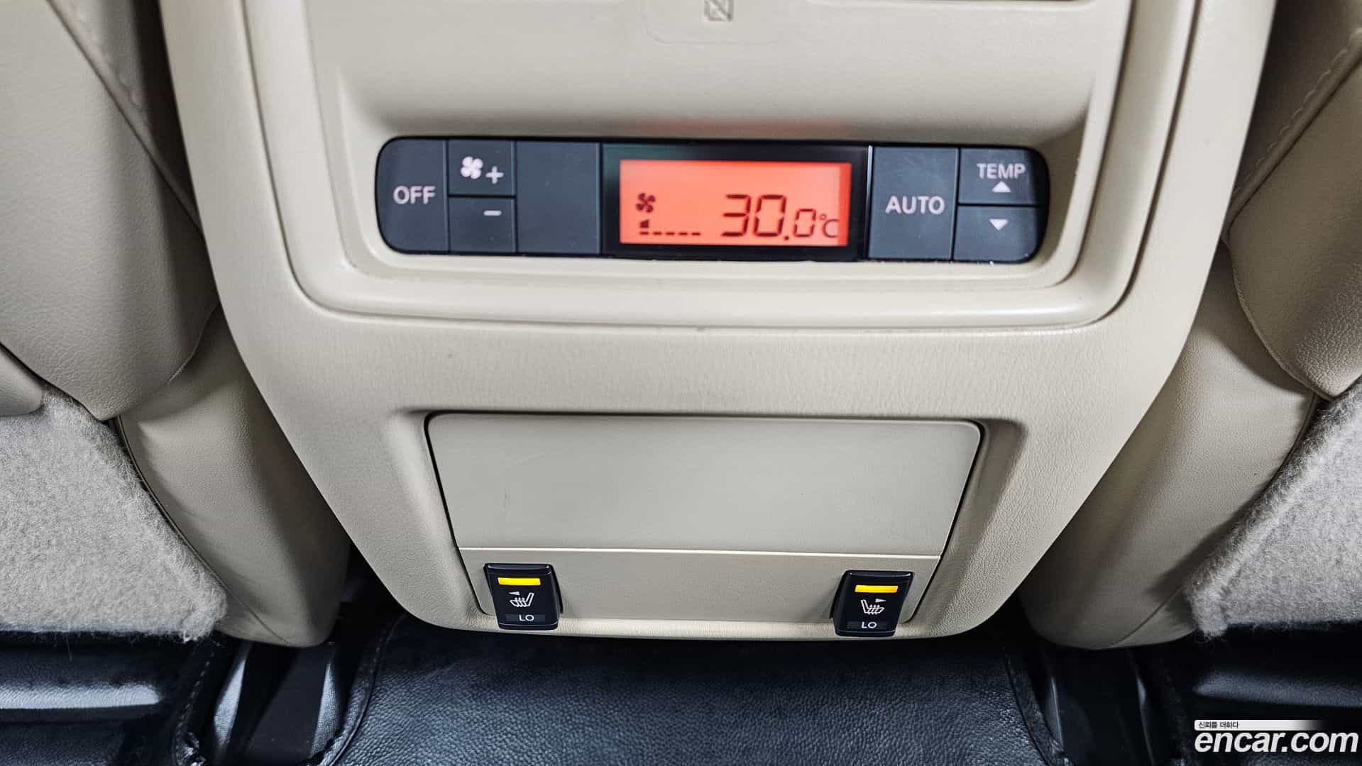 Pathfinder Nissan 2016.1-OPTION-022