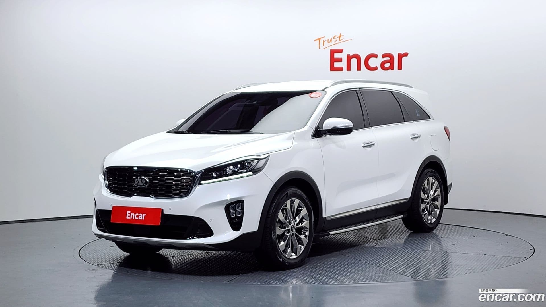 Main__Slider__Photo:Sorento Kia 2020.1-0