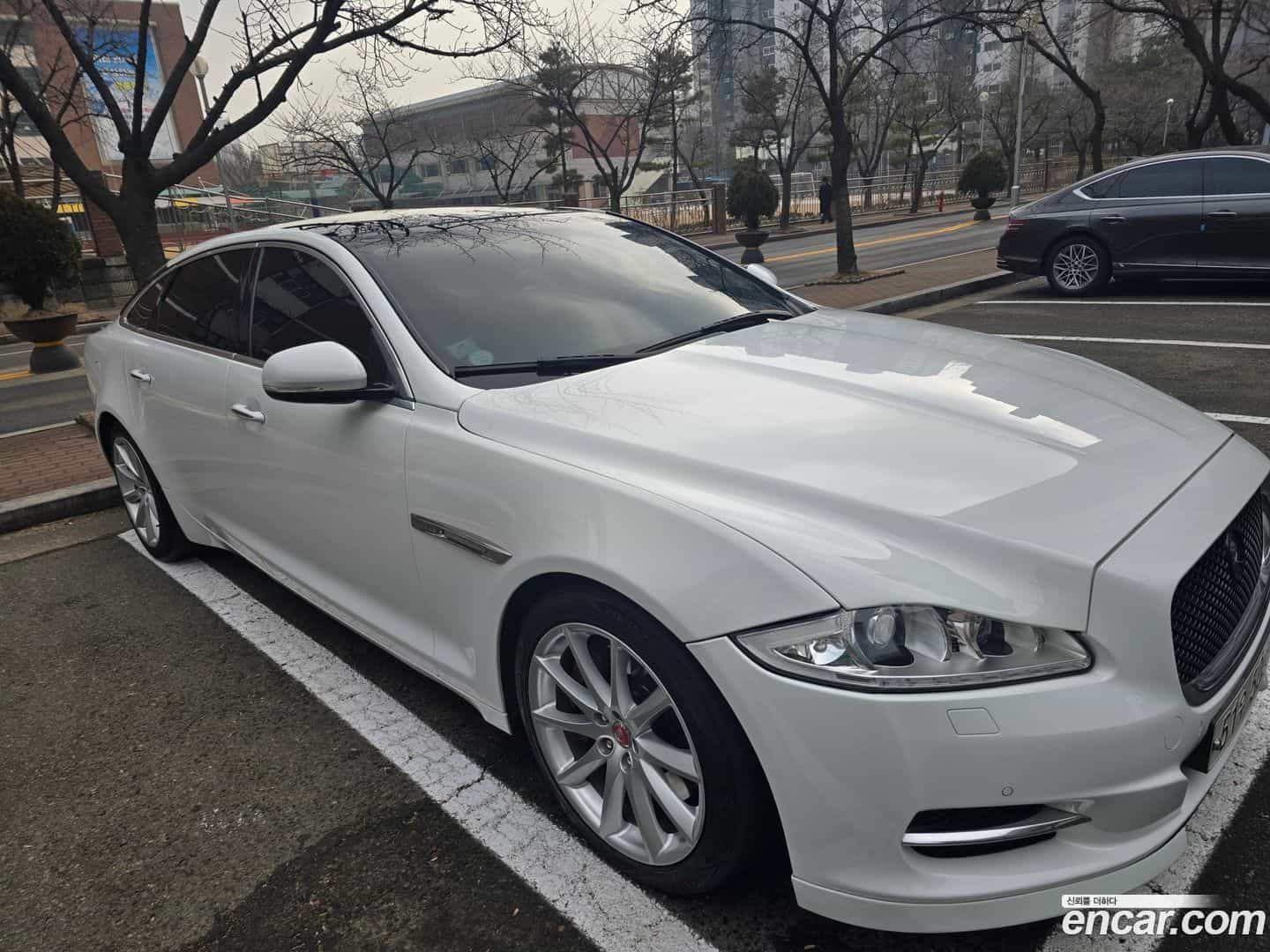 XJ Jaguar 2014.0-INNER-007