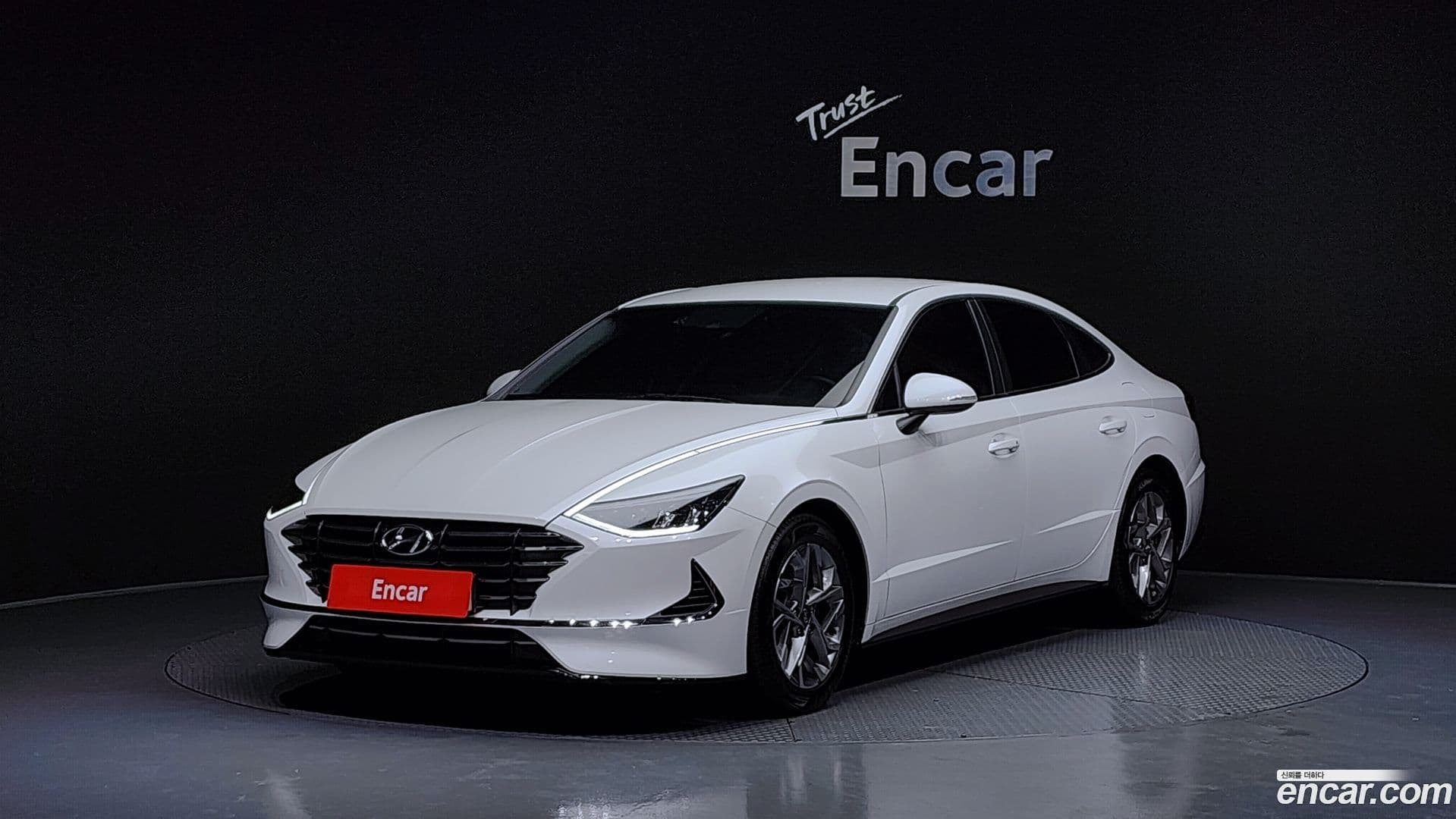 Main__Slider__Photo:Sonata Hyundai 2020.5-0