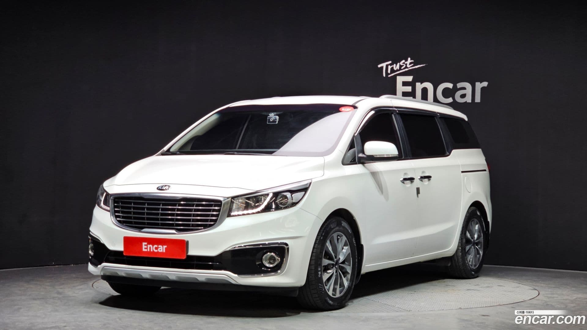 Main__Slider__Photo:Canival Kia 2014.6-0