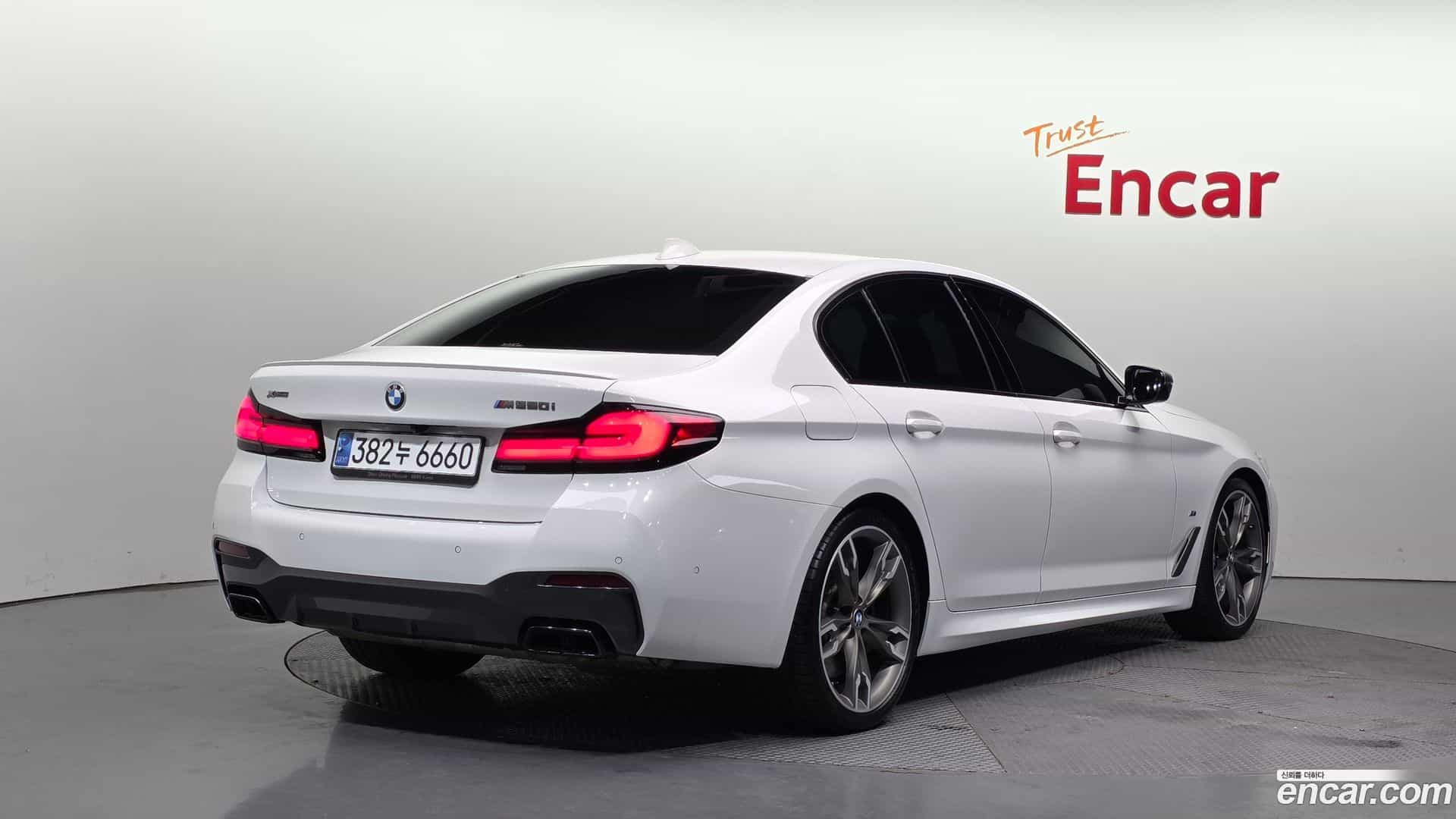 5-Series BMW 2022.0-OUTER-002