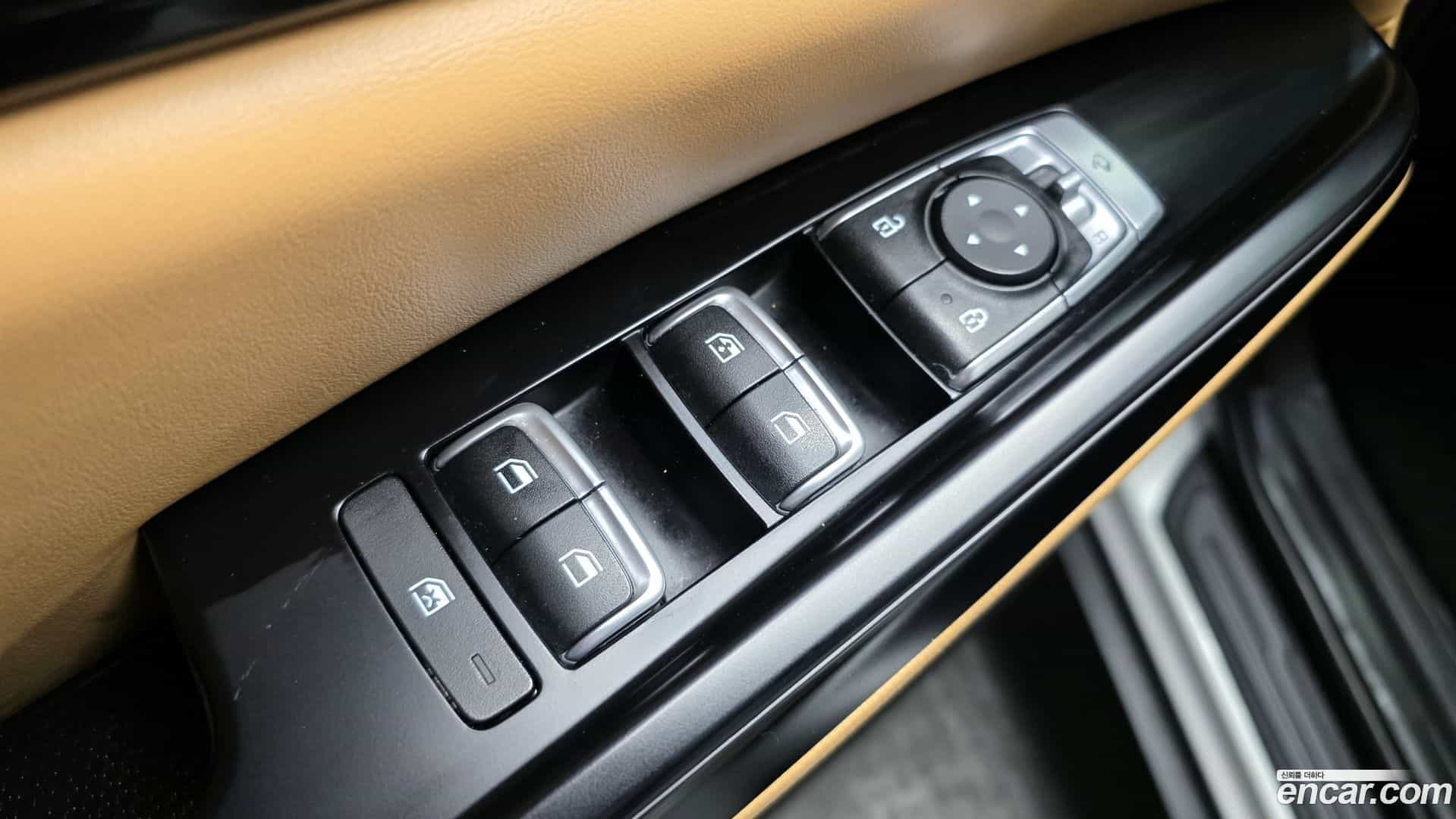 Canival Kia 2021.6-OPTION-018