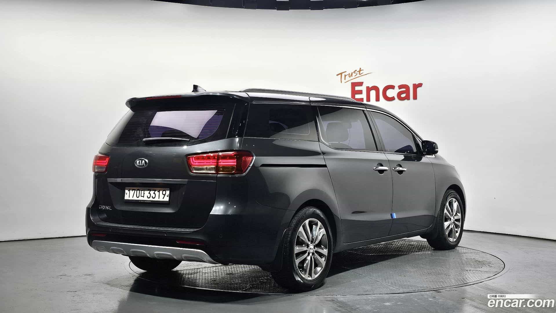 Canival Kia 2018.2-OUTER-002