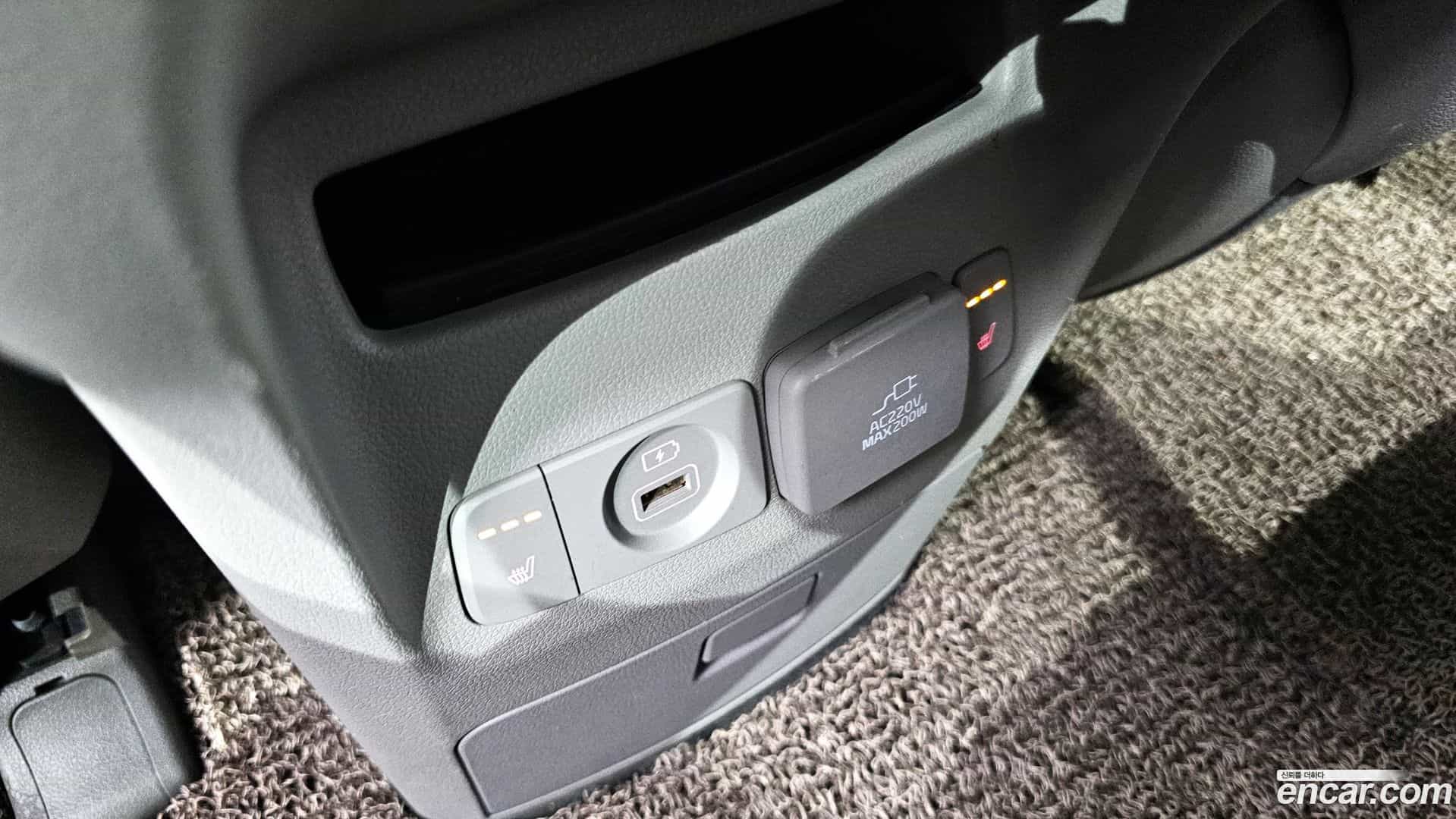 Canival Kia 2018.2-OPTION-023
