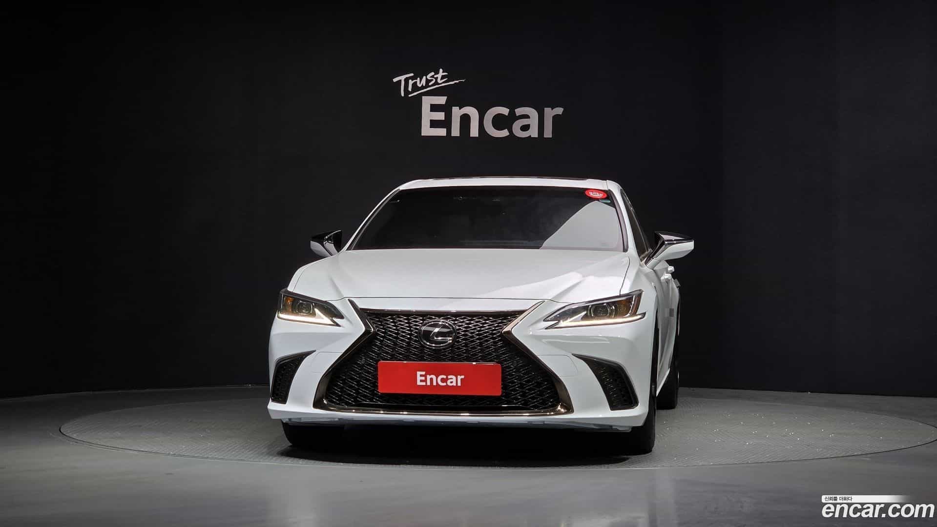 ES Lexus 2024.0-OUTER-003