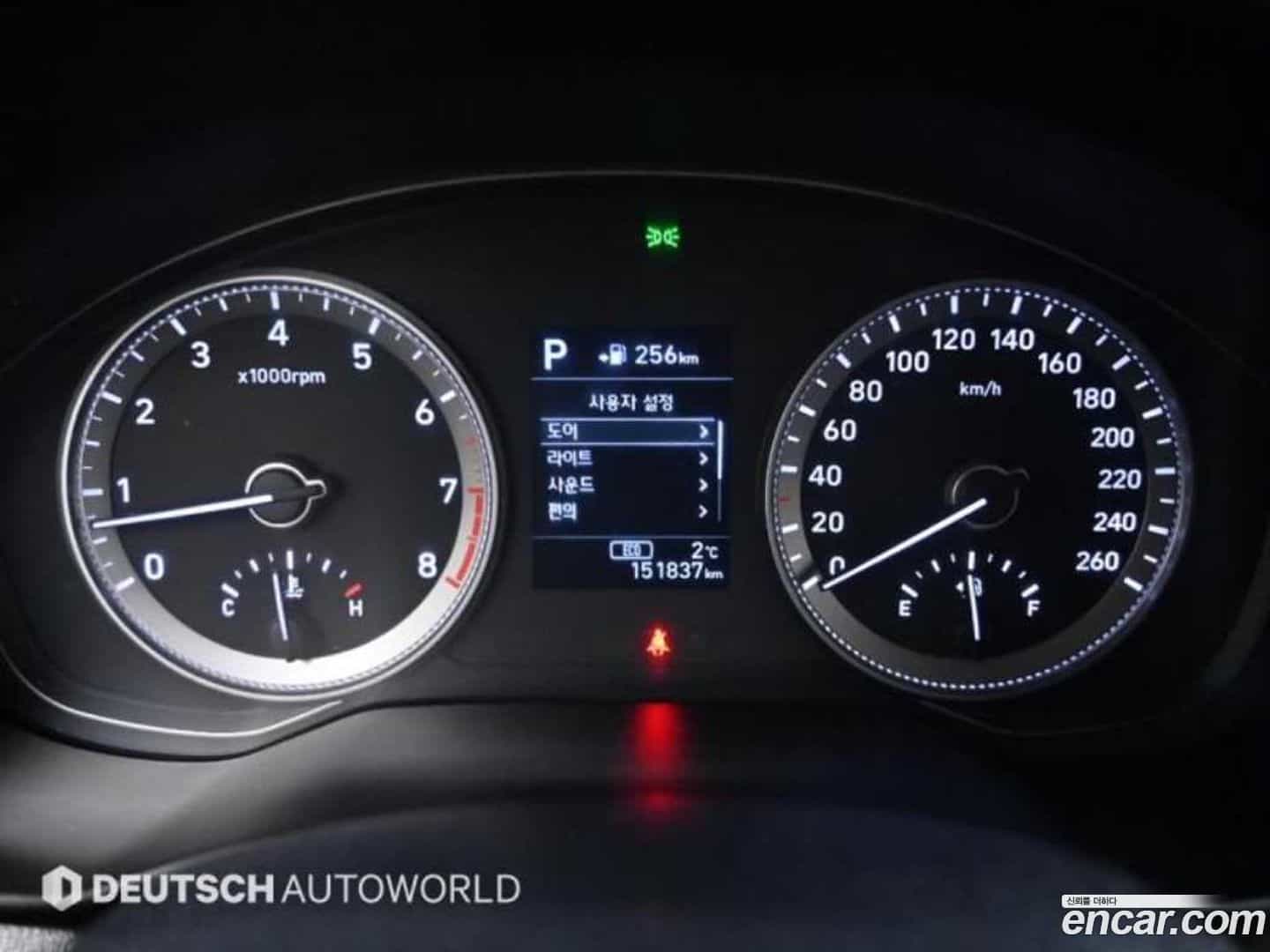 Grandeur Hyundai 2016.11-INNER-008