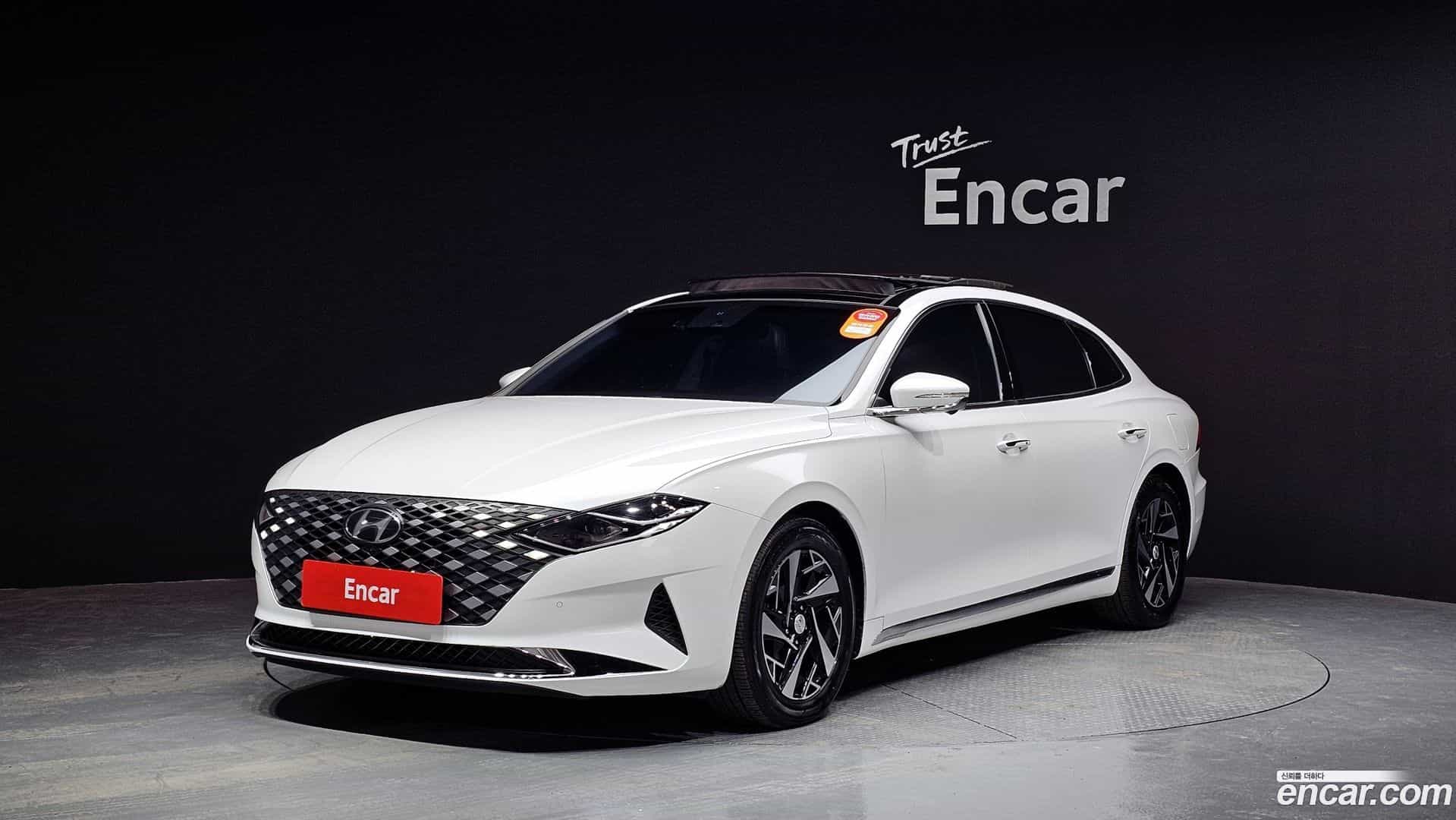 Grandeur Hyundai 2021.0-OUTER-001