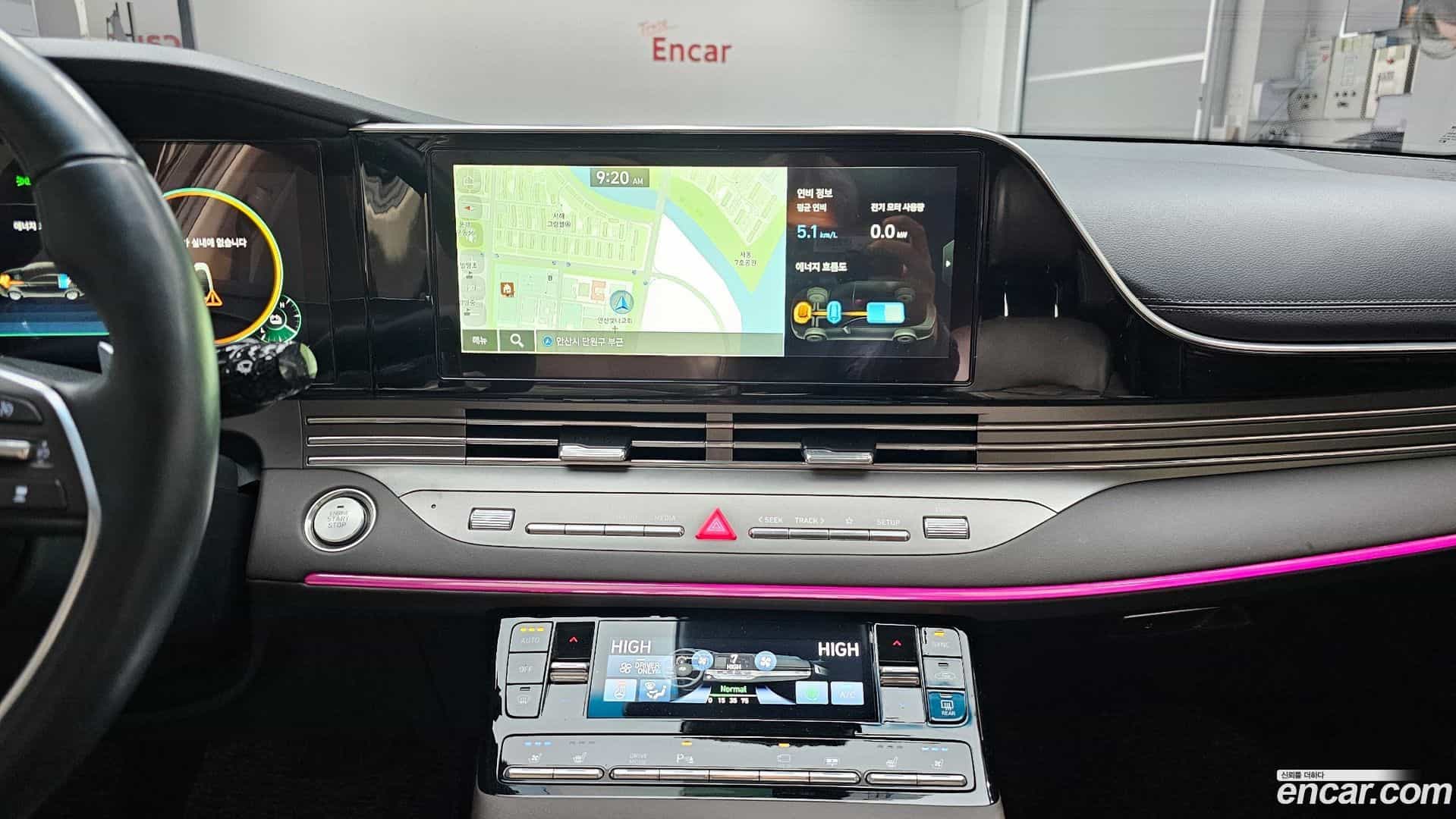 Grandeur Hyundai 2021.0-OPTION-023