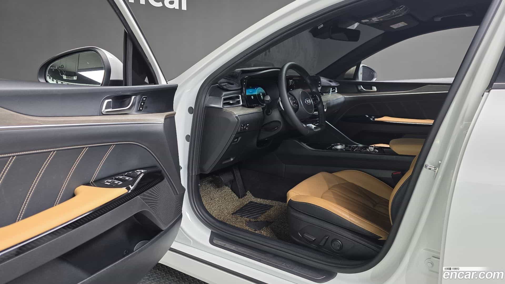 K5 Kia 2021.0-OPTION-015