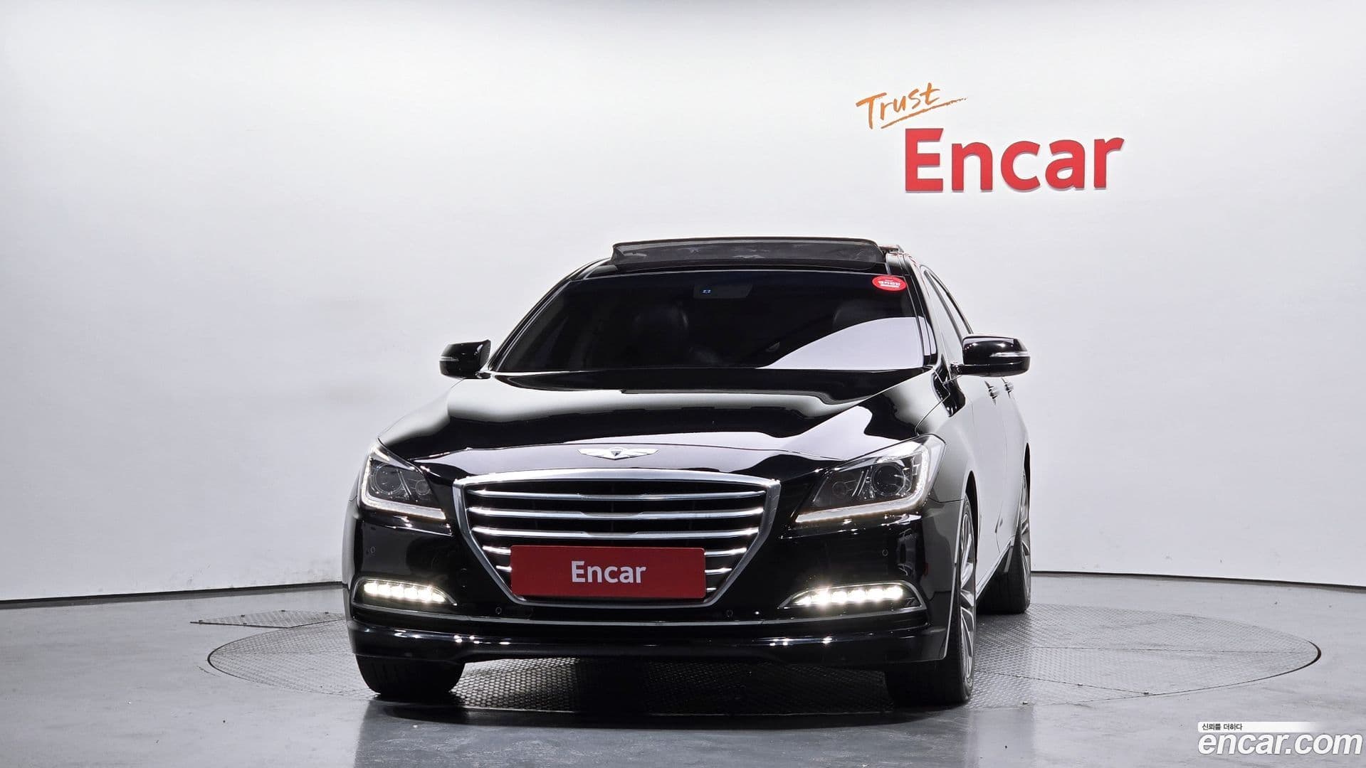 Main__Slider__Photo:Genesis Hyundai 2014.5-0