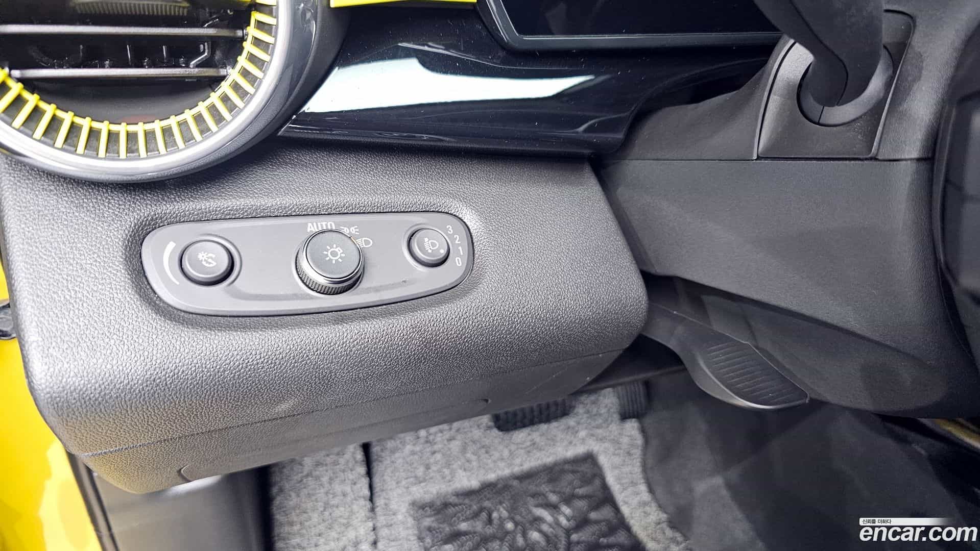 Trax Chevrolet 2023.8-OPTION-019