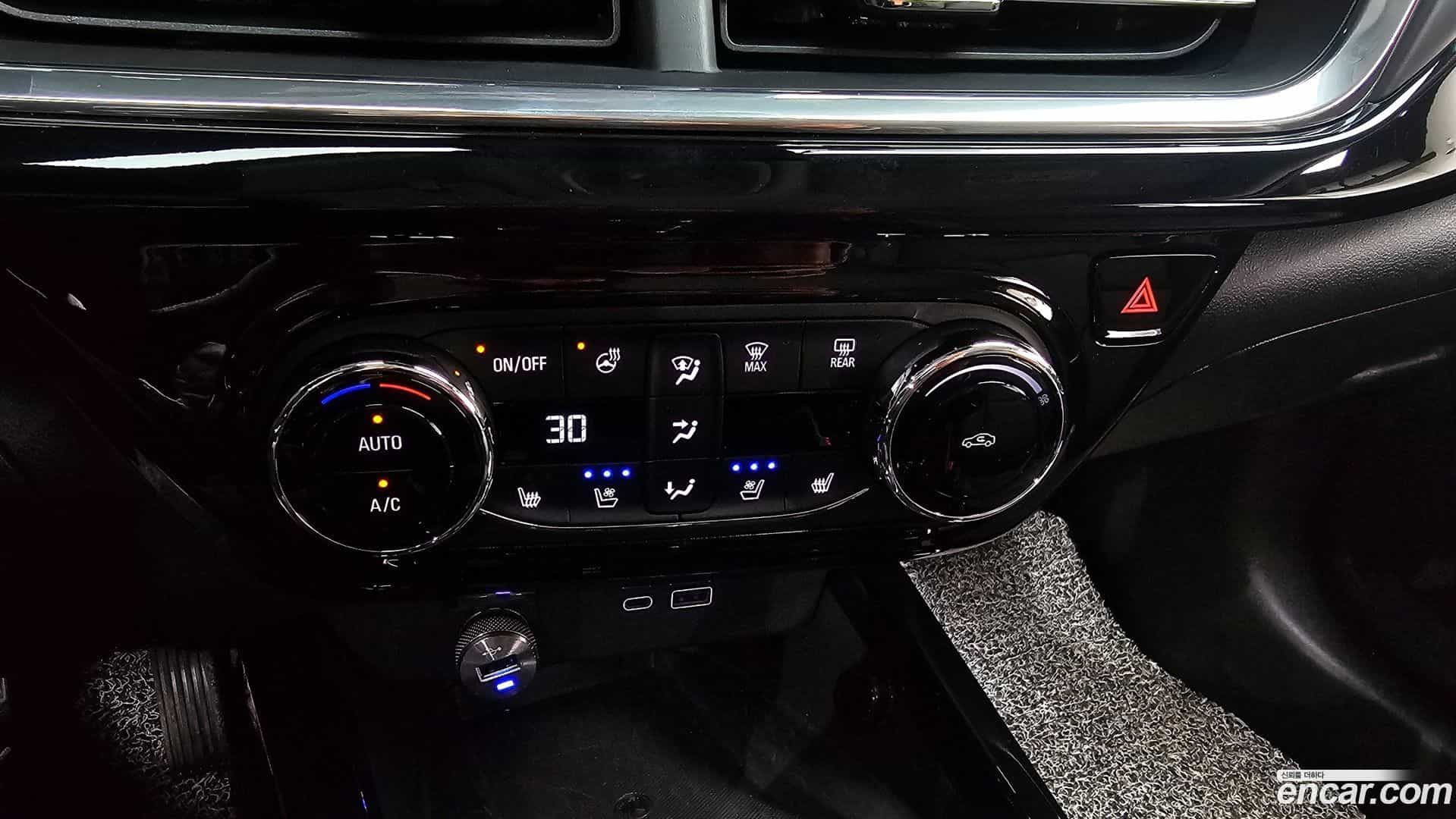 Trax Chevrolet 2023.8-OPTION-022