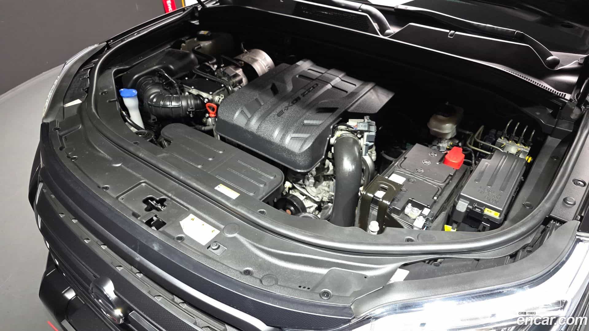 Rexton KG Mobility 2022.4-INNER-006