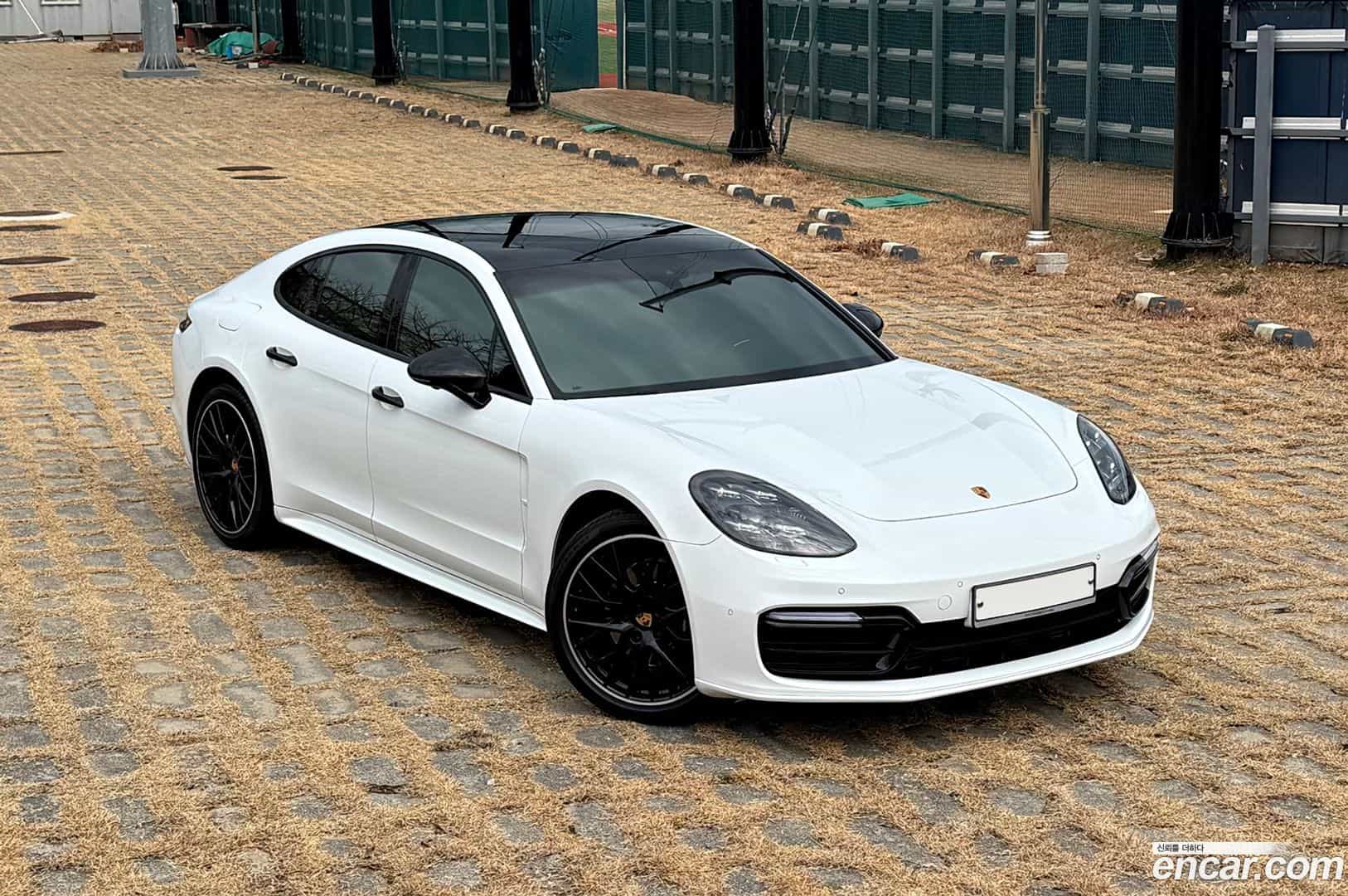 Panamera Porsche 2020.2-OUTER-005