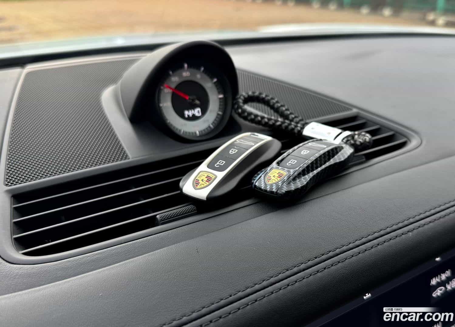 Panamera Porsche 2020.2-OPTION-021