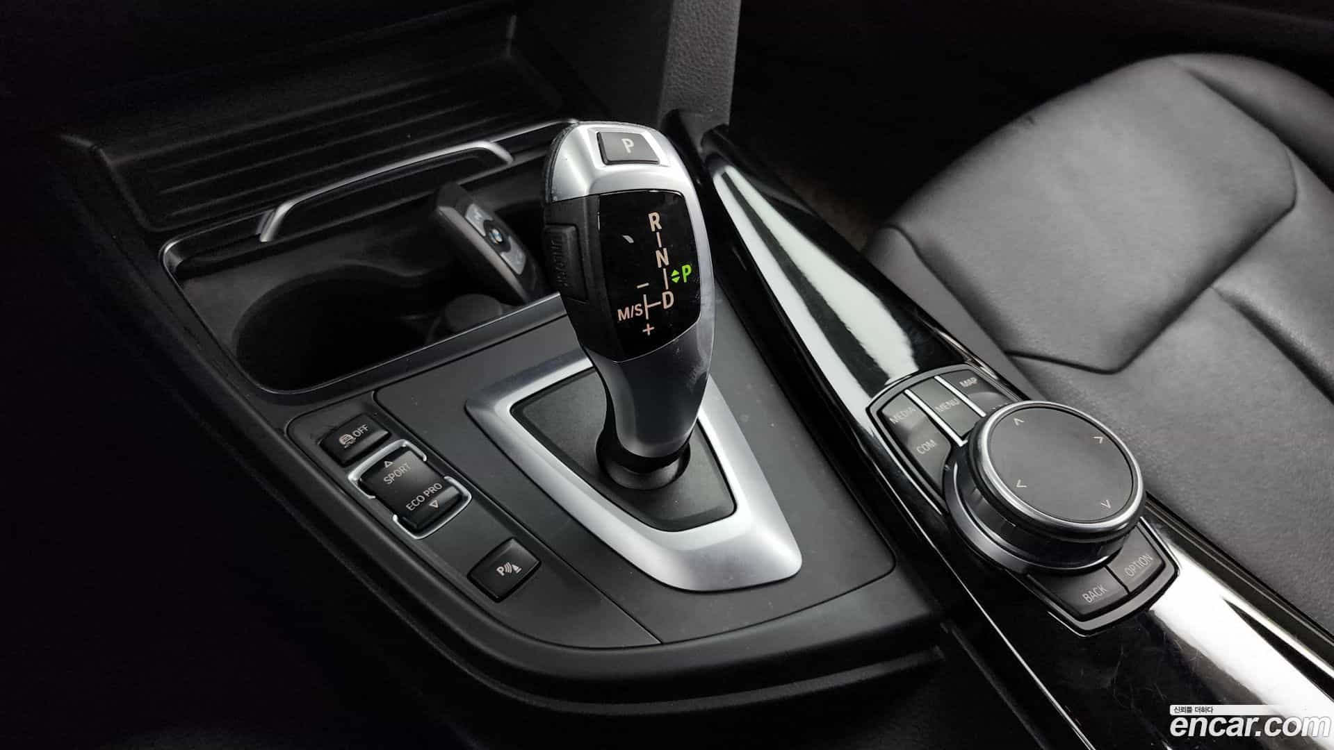 Gran Turismo BMW 2019.11-INNER-009