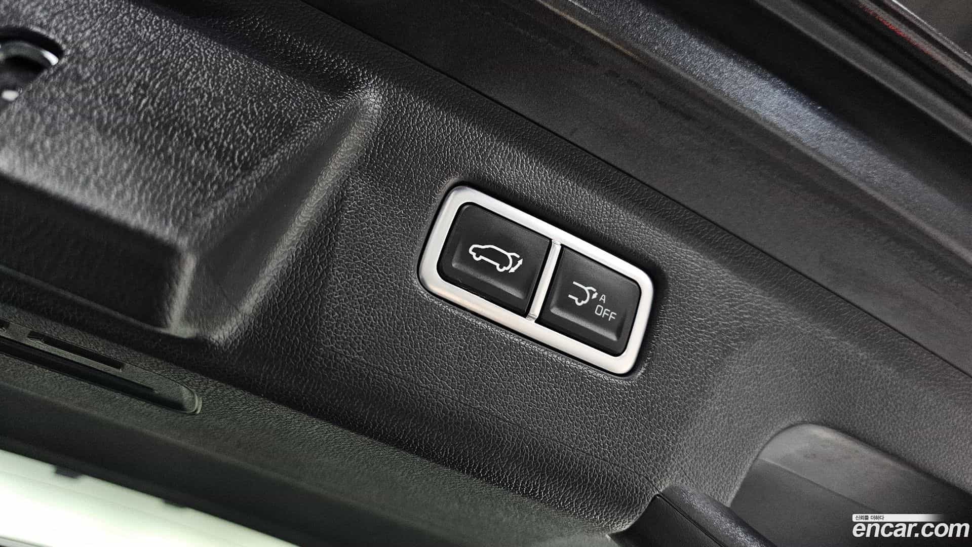 Sorento Kia 2023.9-OPTION-024