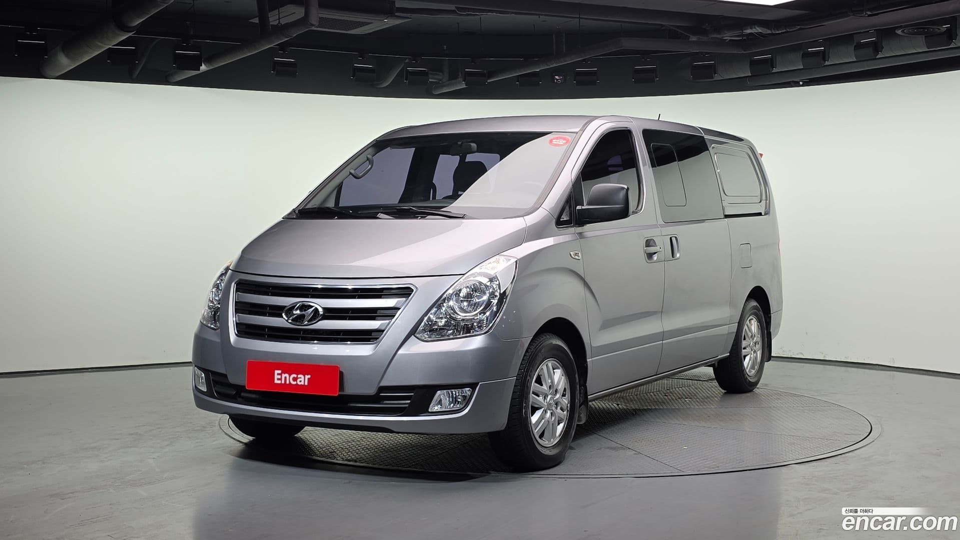 Main__Slider__Photo:Starex Hyundai 2017.3-0