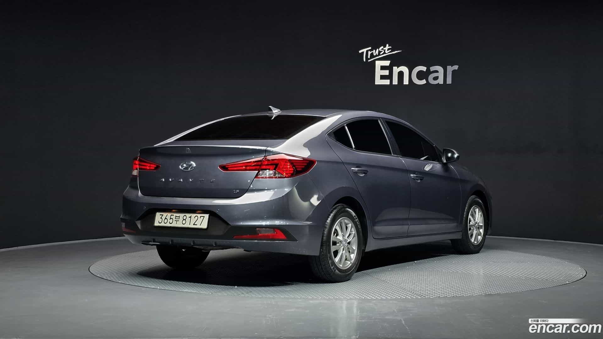 AVANTE Hyundai 2020.0-OUTER-002