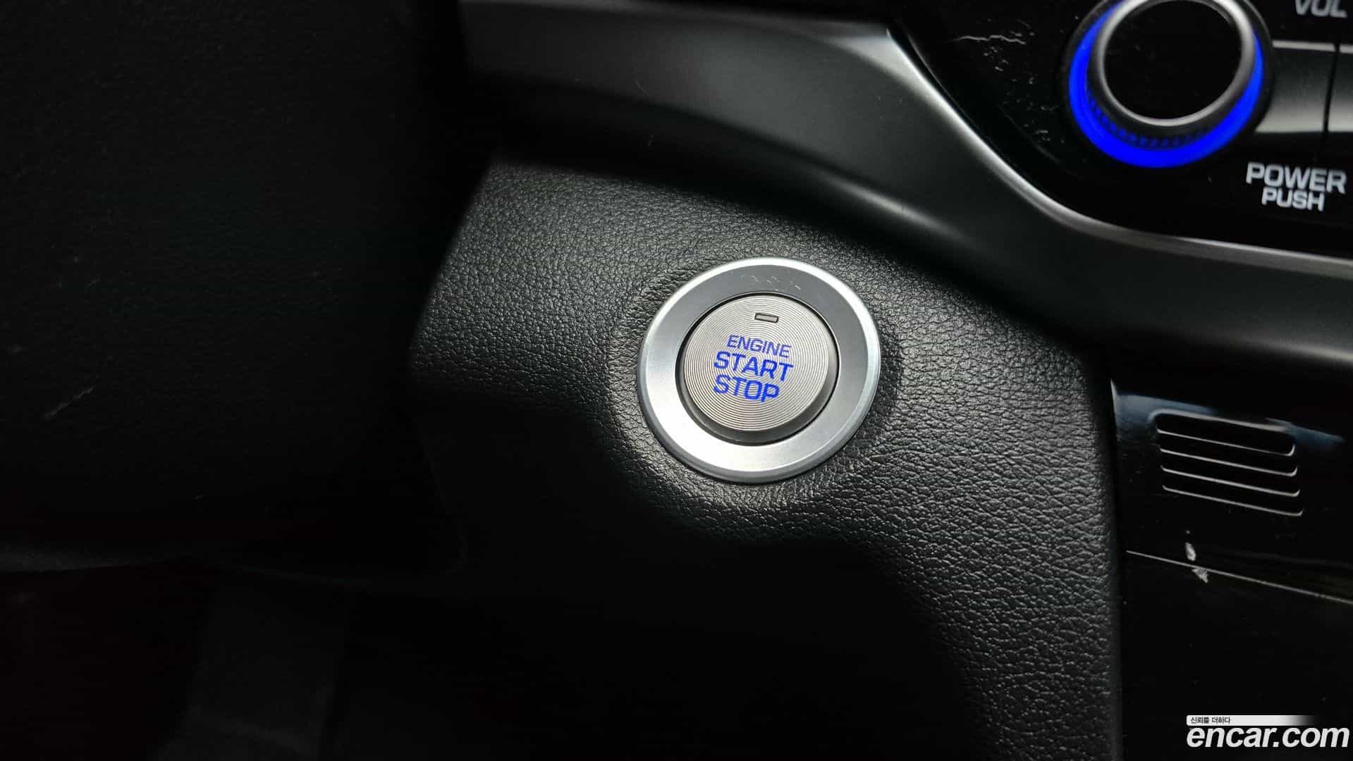 AVANTE Hyundai 2020.0-OPTION-022