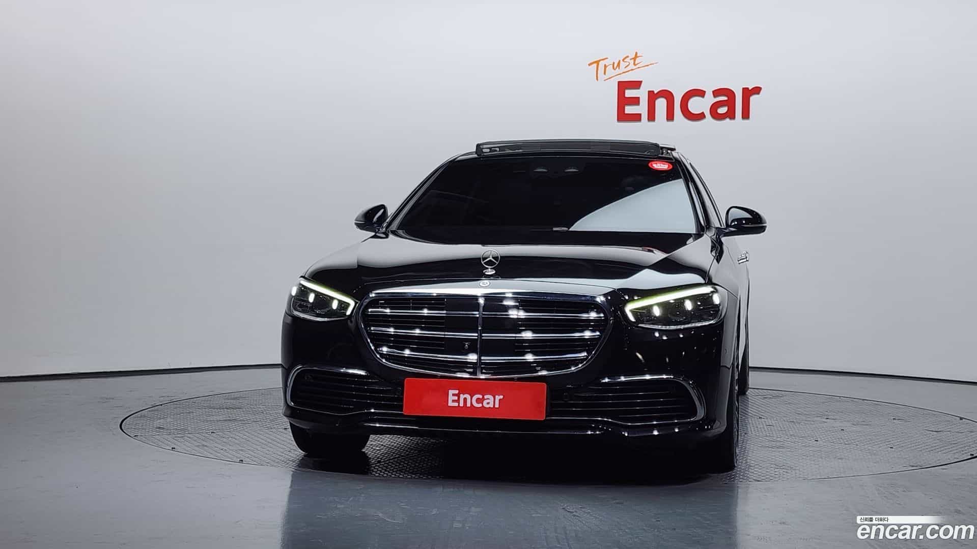 S-Class Mercedes-Benz 2022.1-OUTER-003
