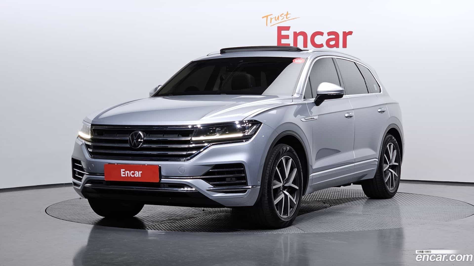 Touareg Volkswagen 2020.11-OUTER-001