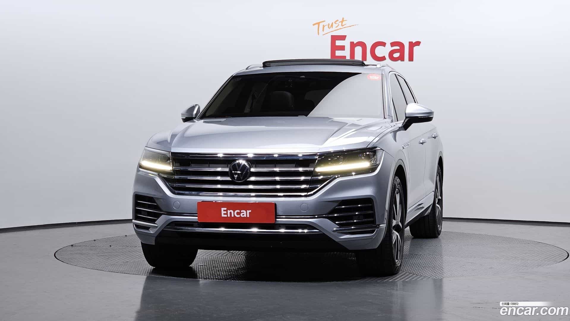 Touareg Volkswagen 2020.11-OUTER-003