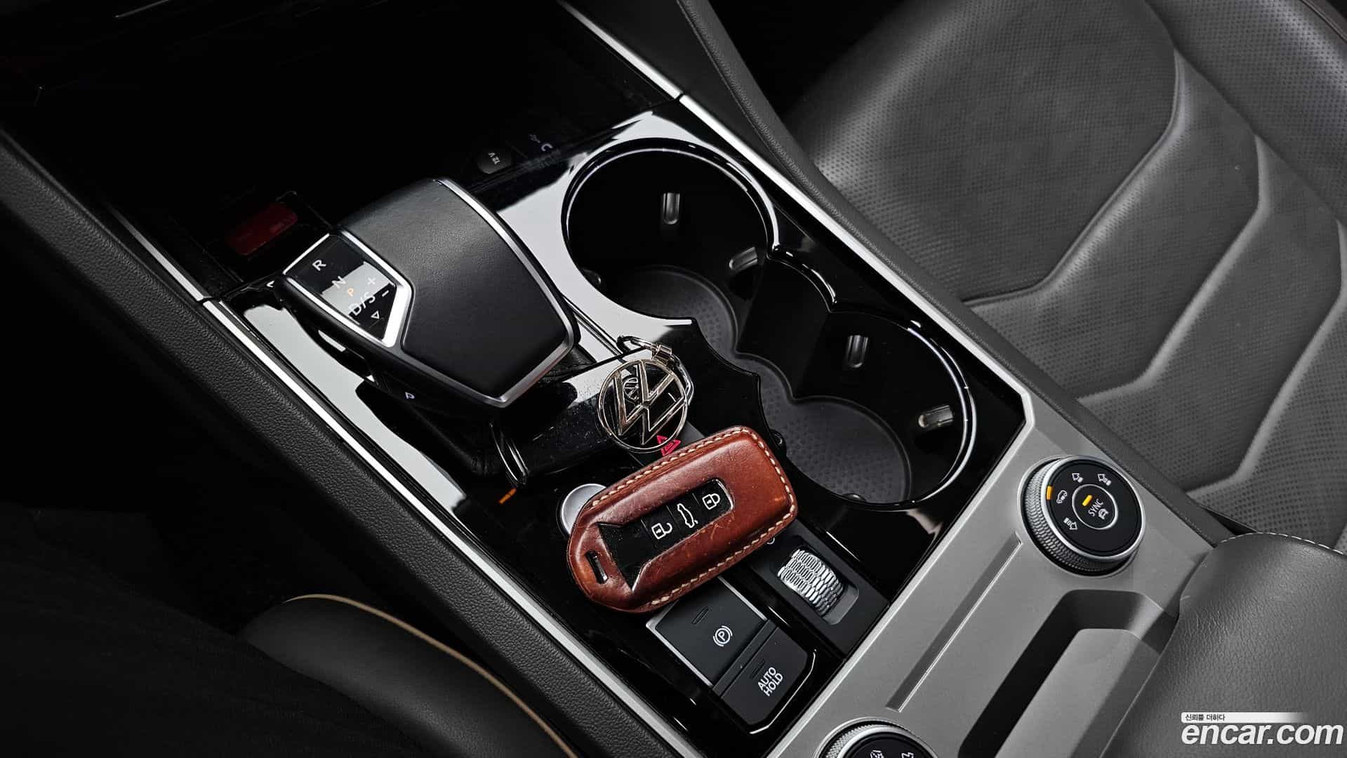Touareg Volkswagen 2020.11-INNER-009