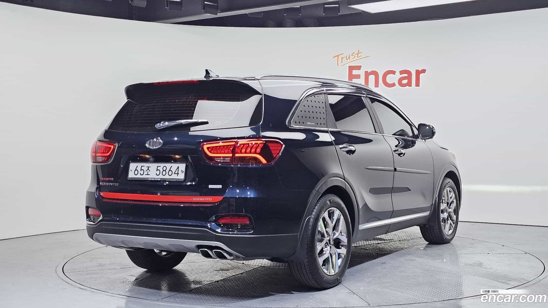 Sorento Kia 2019.1-OUTER-002